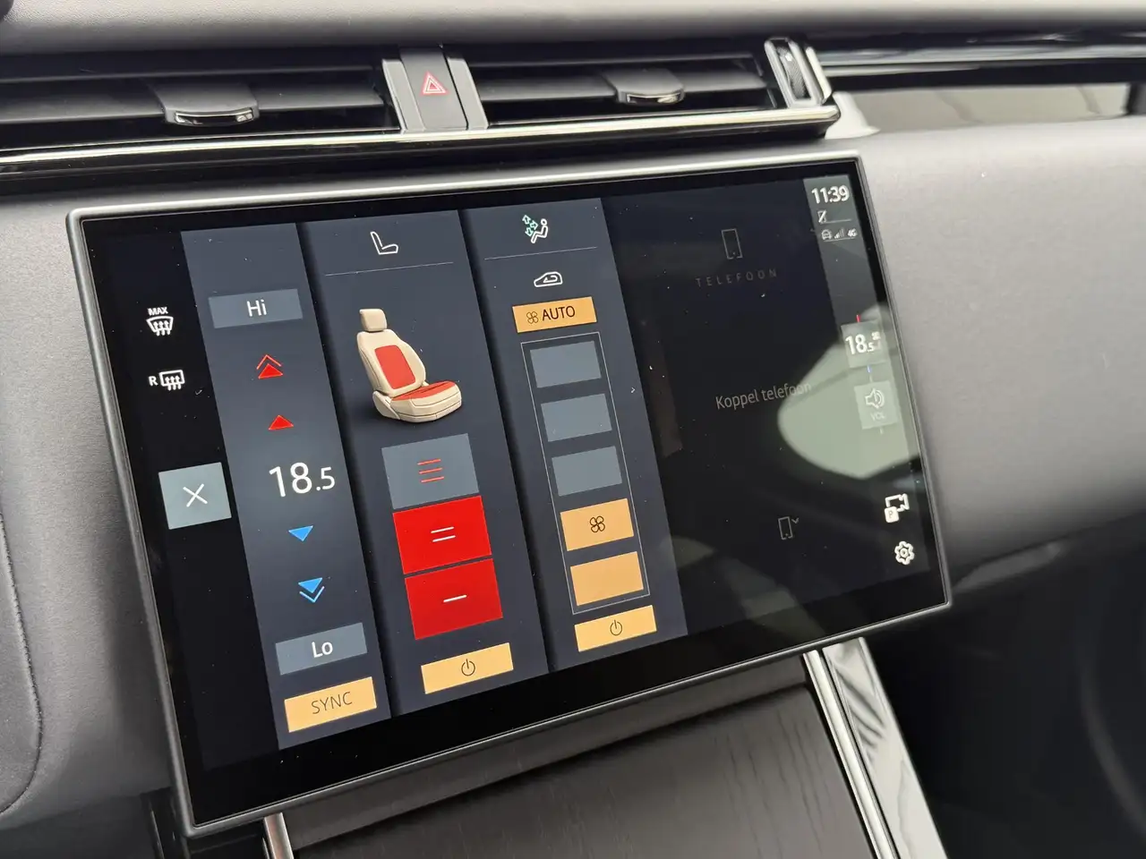 Land Rover Range Rover Velar 2026 — фото 11