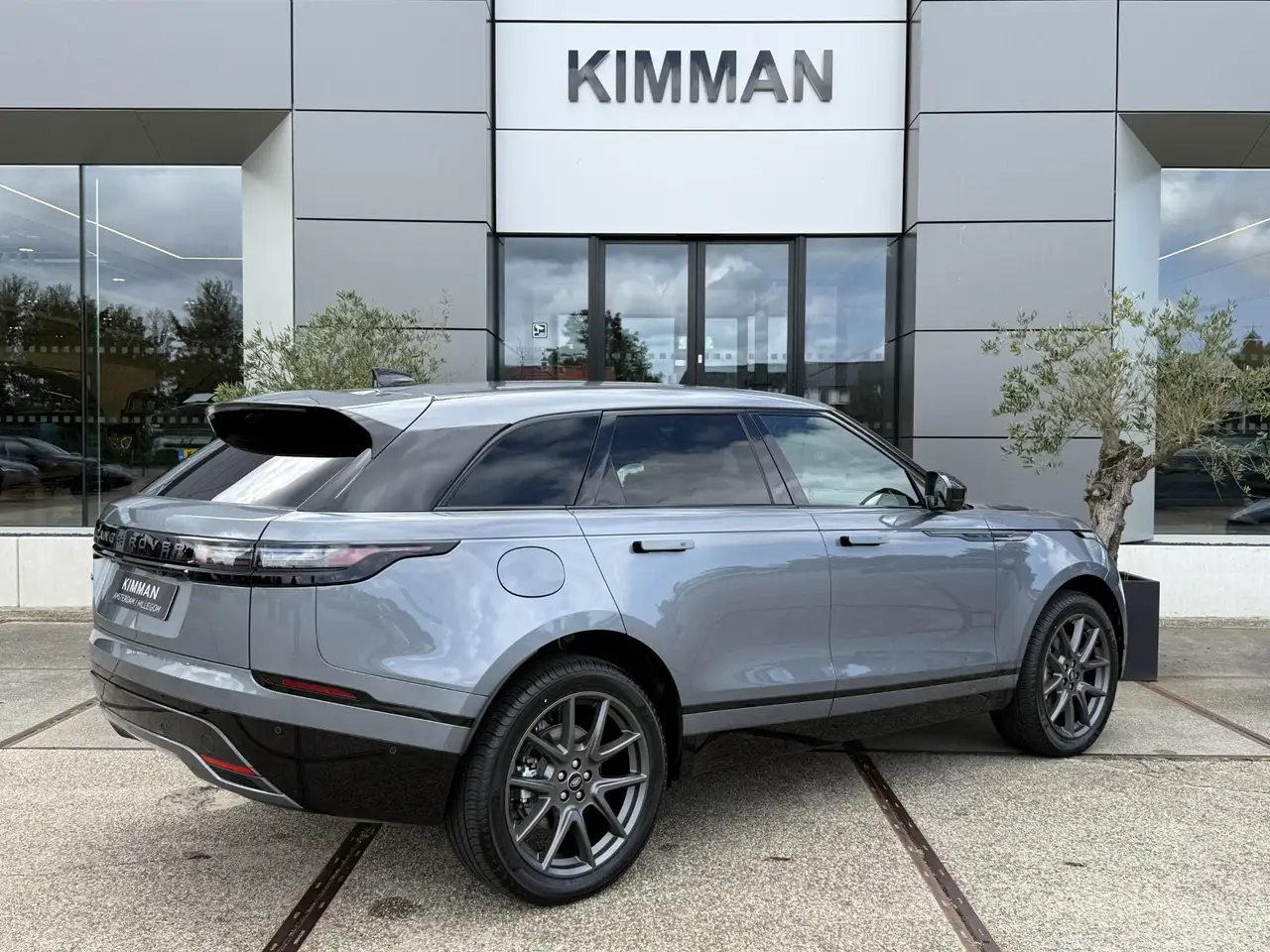 Land Rover Range Rover Velar 2026