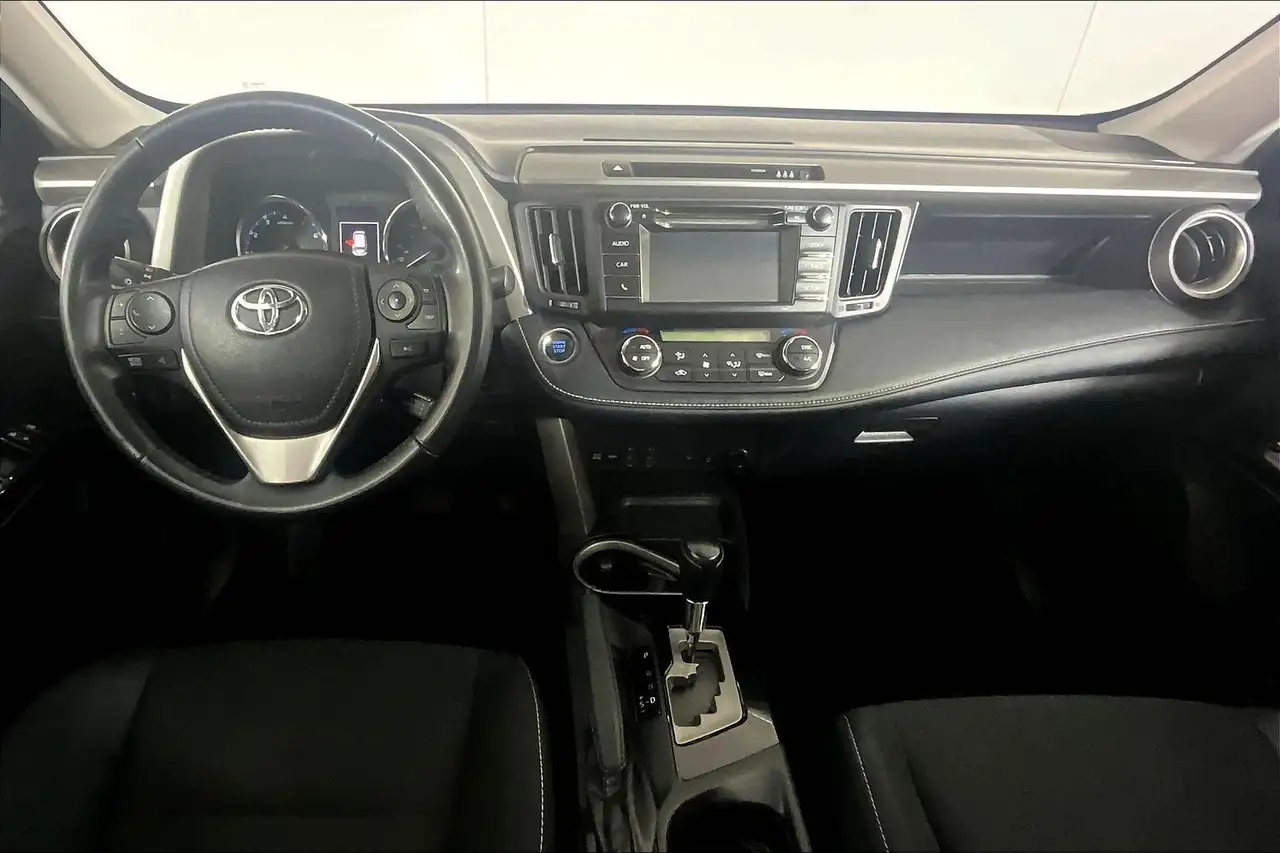 Toyota RAV 4 photo Toyota RAV 4