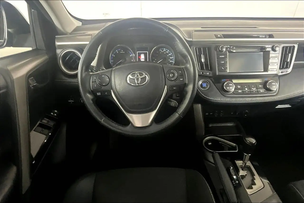 Toyota RAV 4 photo Toyota RAV 4