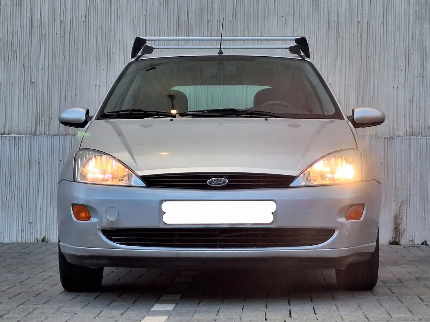 Ford Focus 1.6i Automatique - 2