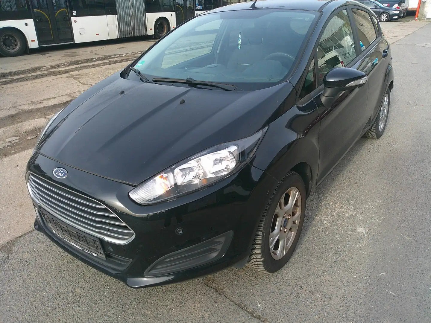 Ford Fiesta 1,0 59kW Trend Schwarz - 1