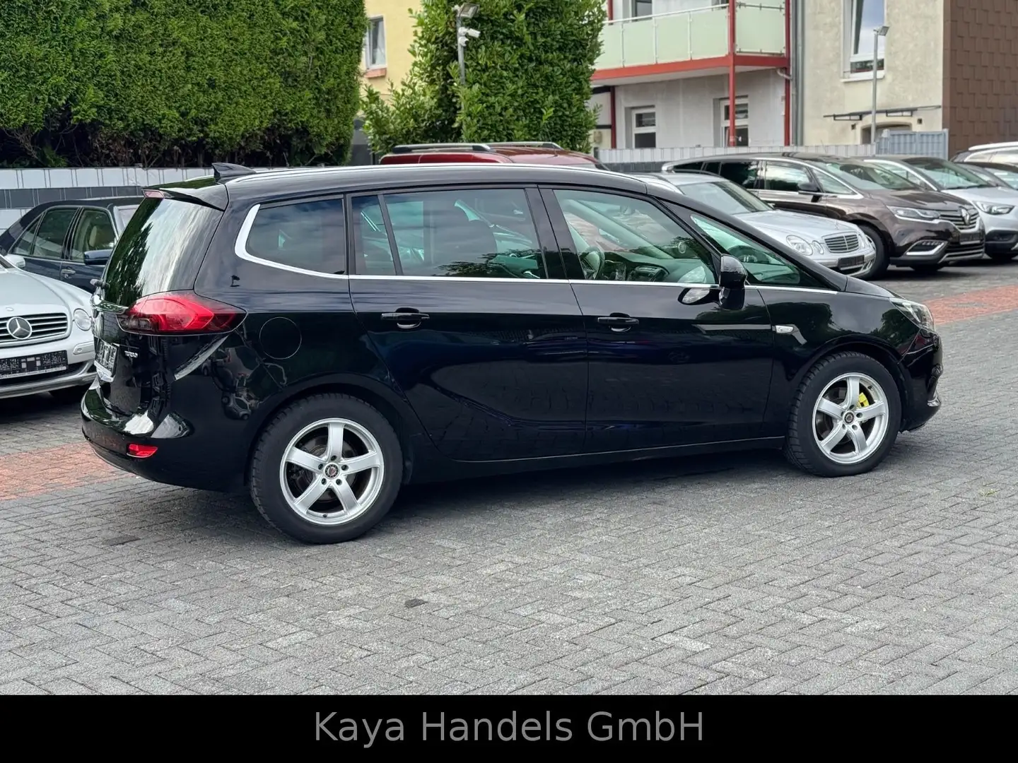 Opel Zafira C Innovation Leder/Navi/Kamera/7-Sitzer Schwarz - 2