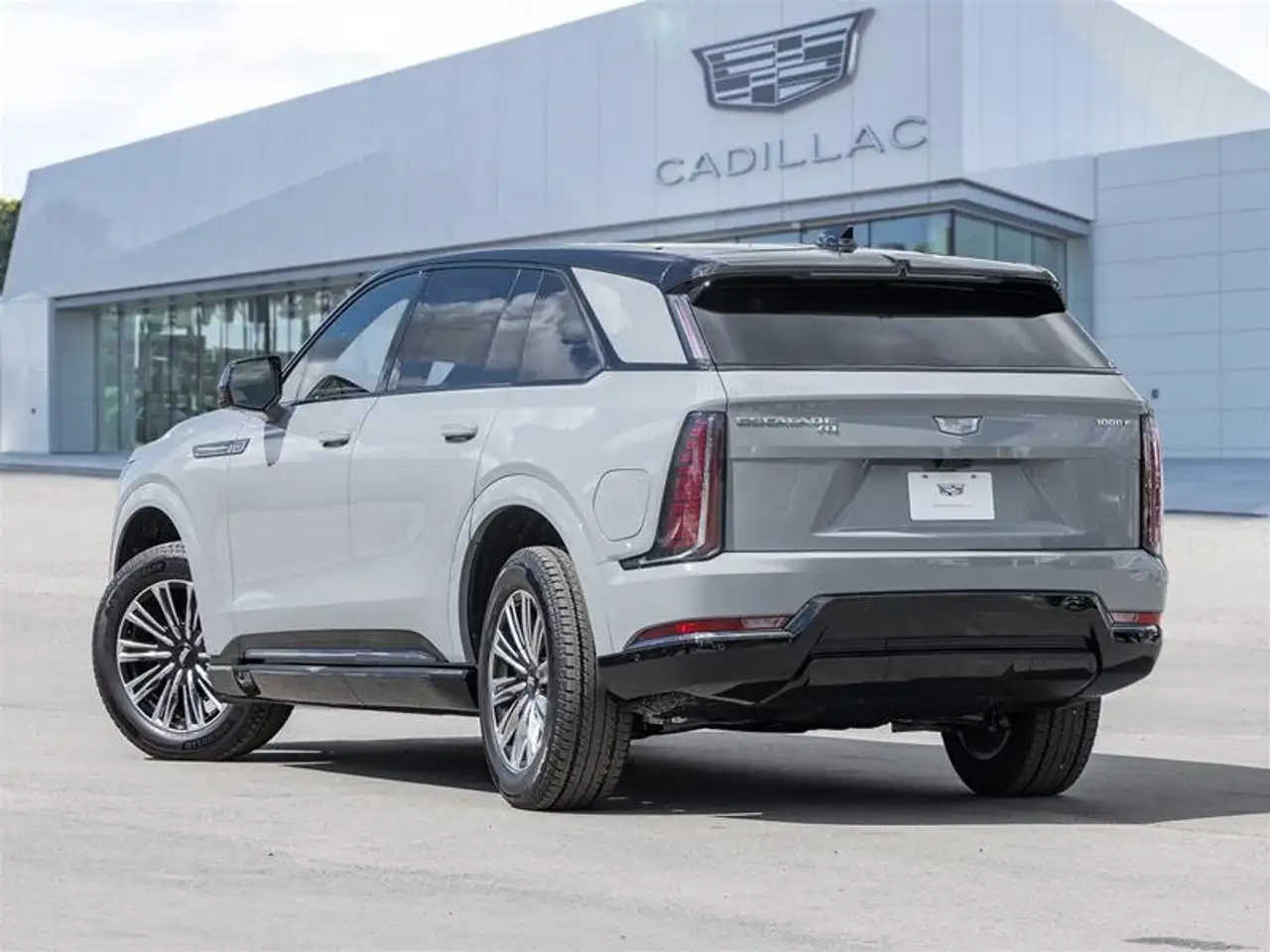 Cadillac Escalade снимка Cadillac Escalade