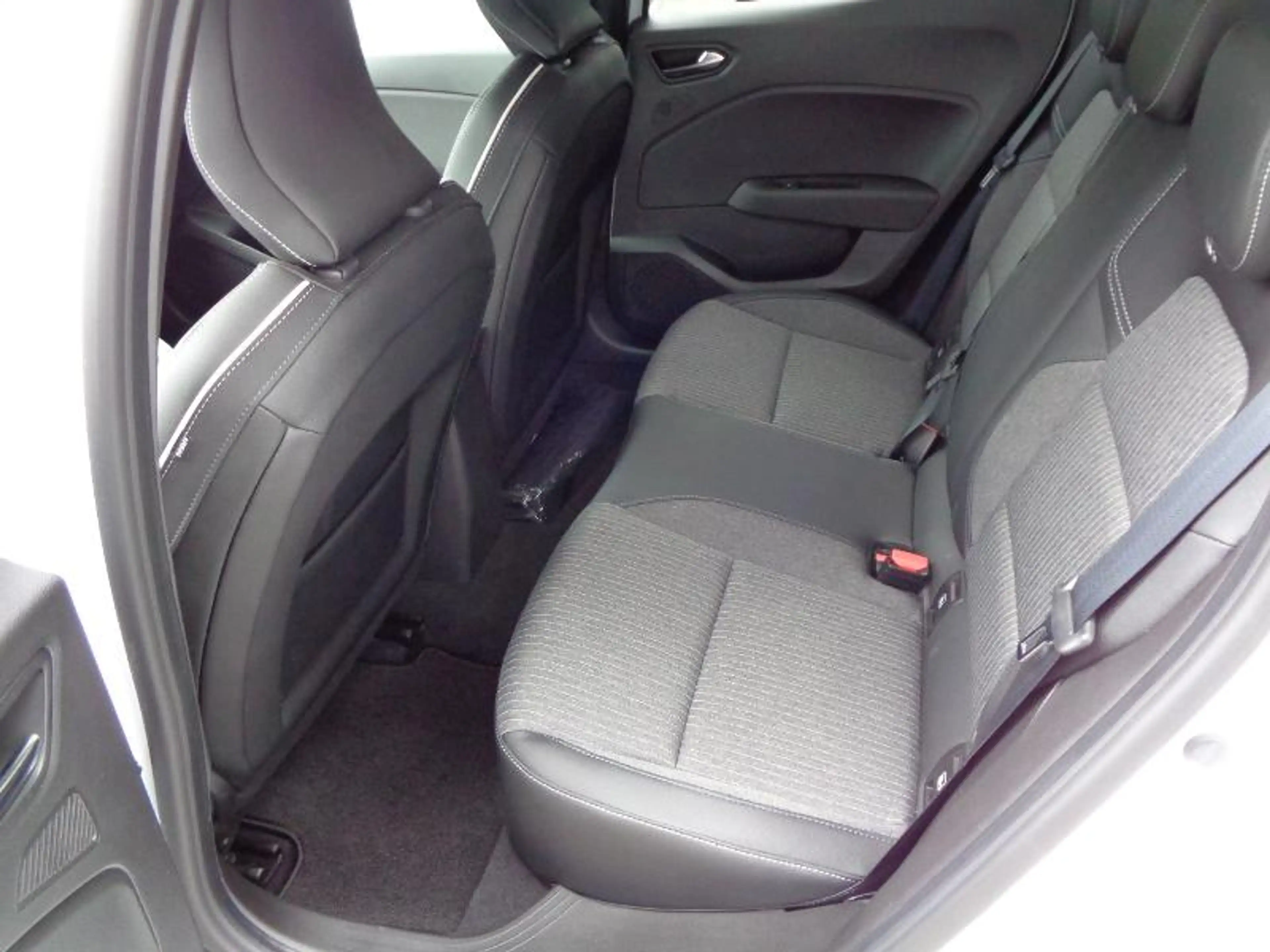 Mitsubishi Colt EDITION 1.0 T-Benziner 6-Gang — photo 8