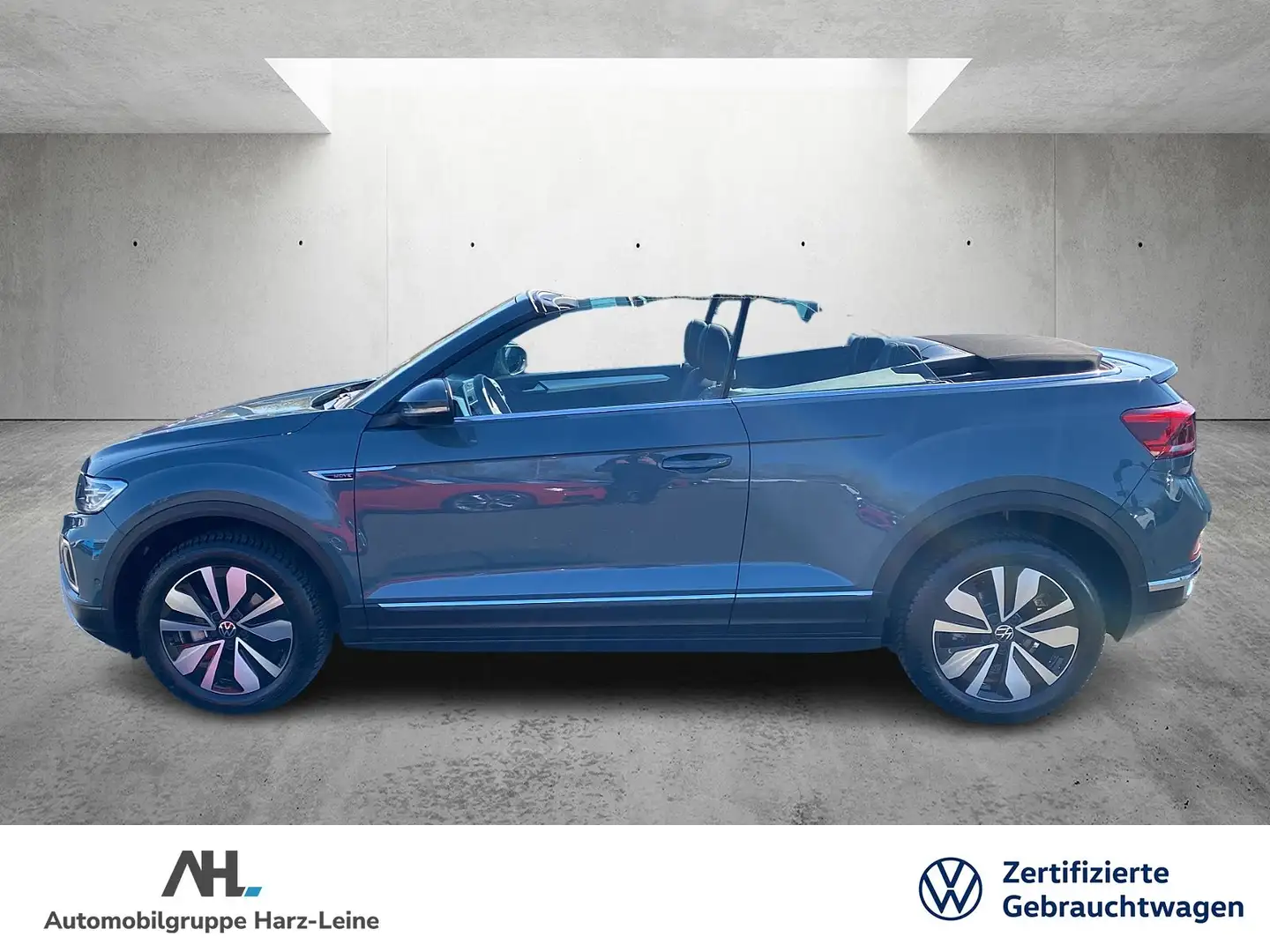 Volkswagen T-Roc Cabriolet 1.5 TSI Move DSG AHK Navi LED+ ACC PDC R Blau - 2
