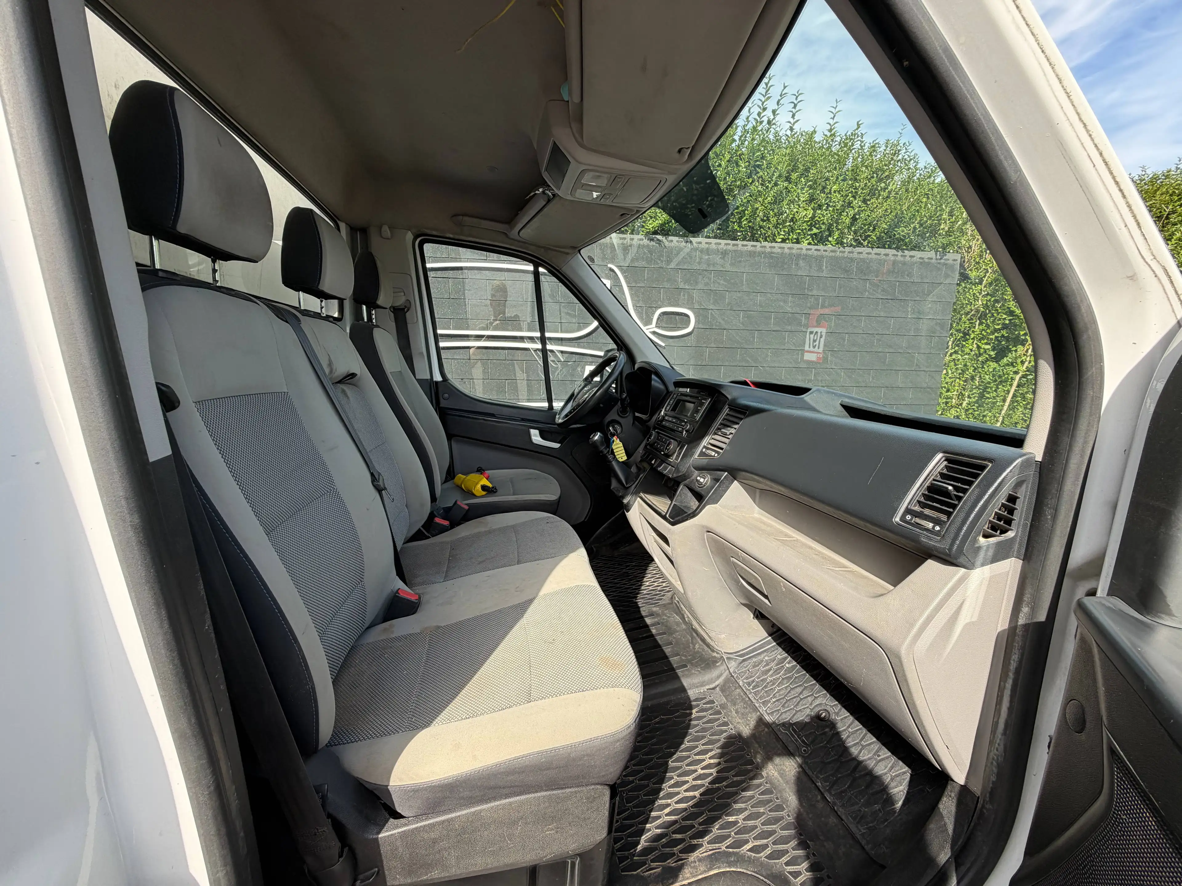 Hyundai H 350 2.5 CRDi+BENNE BASCULANTE+AIRCO+EURO 6B+3 PLACES — photo 12