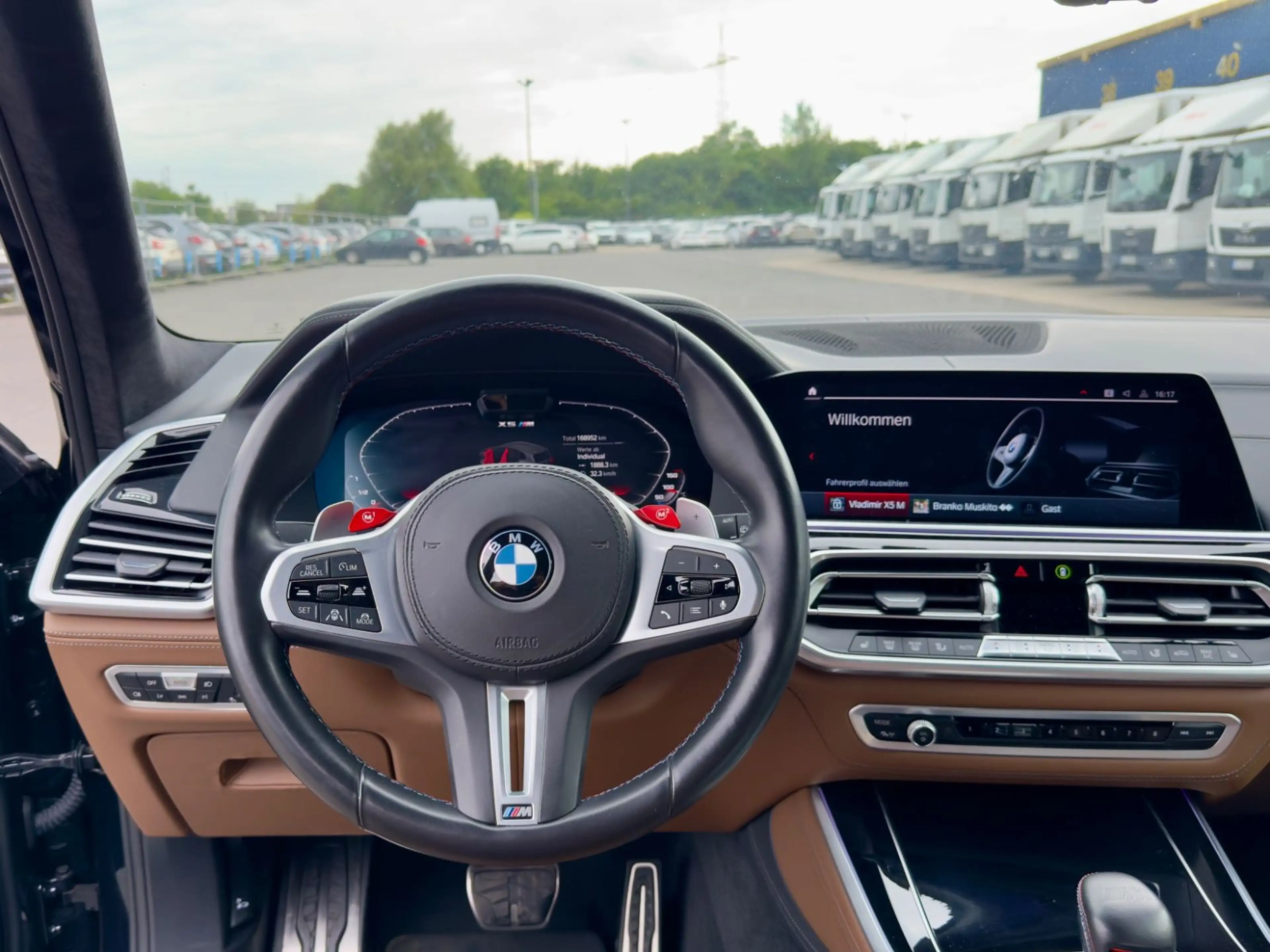 BMW X5 M — photo 9