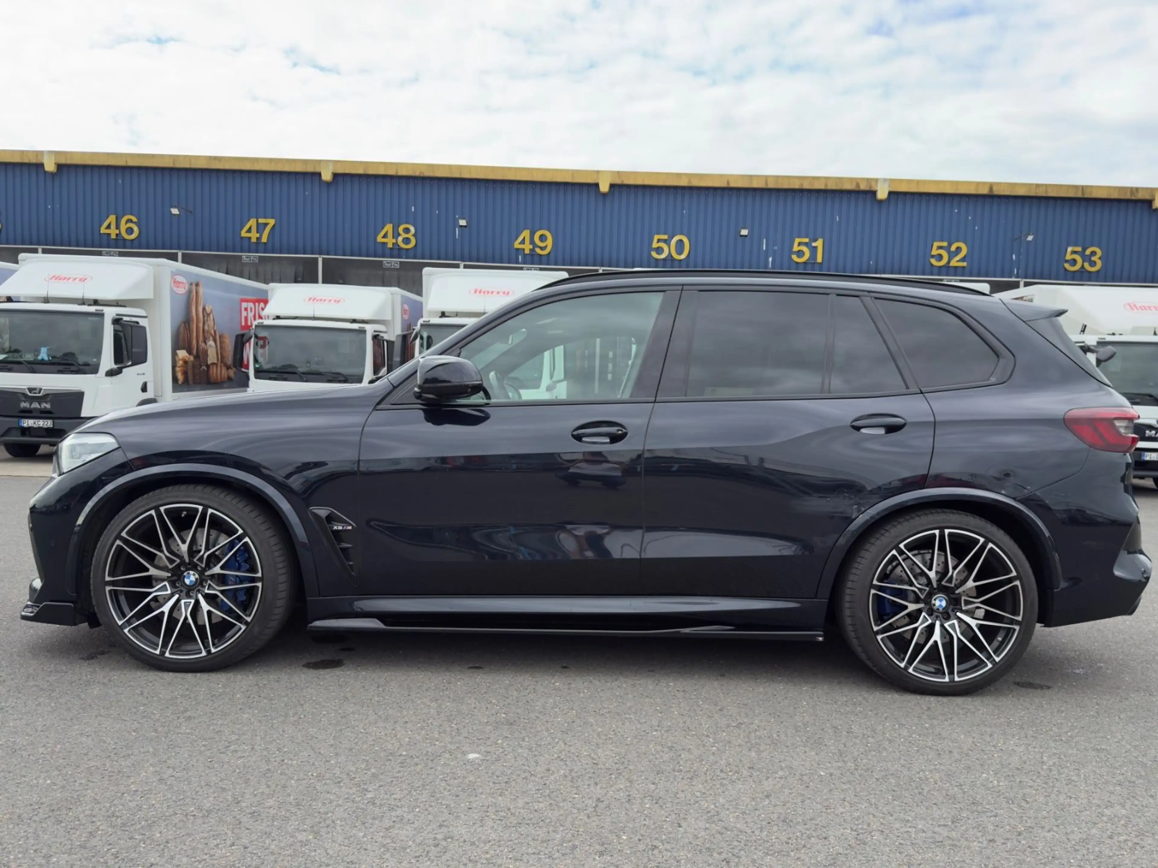 BMW X5 M — photo 8