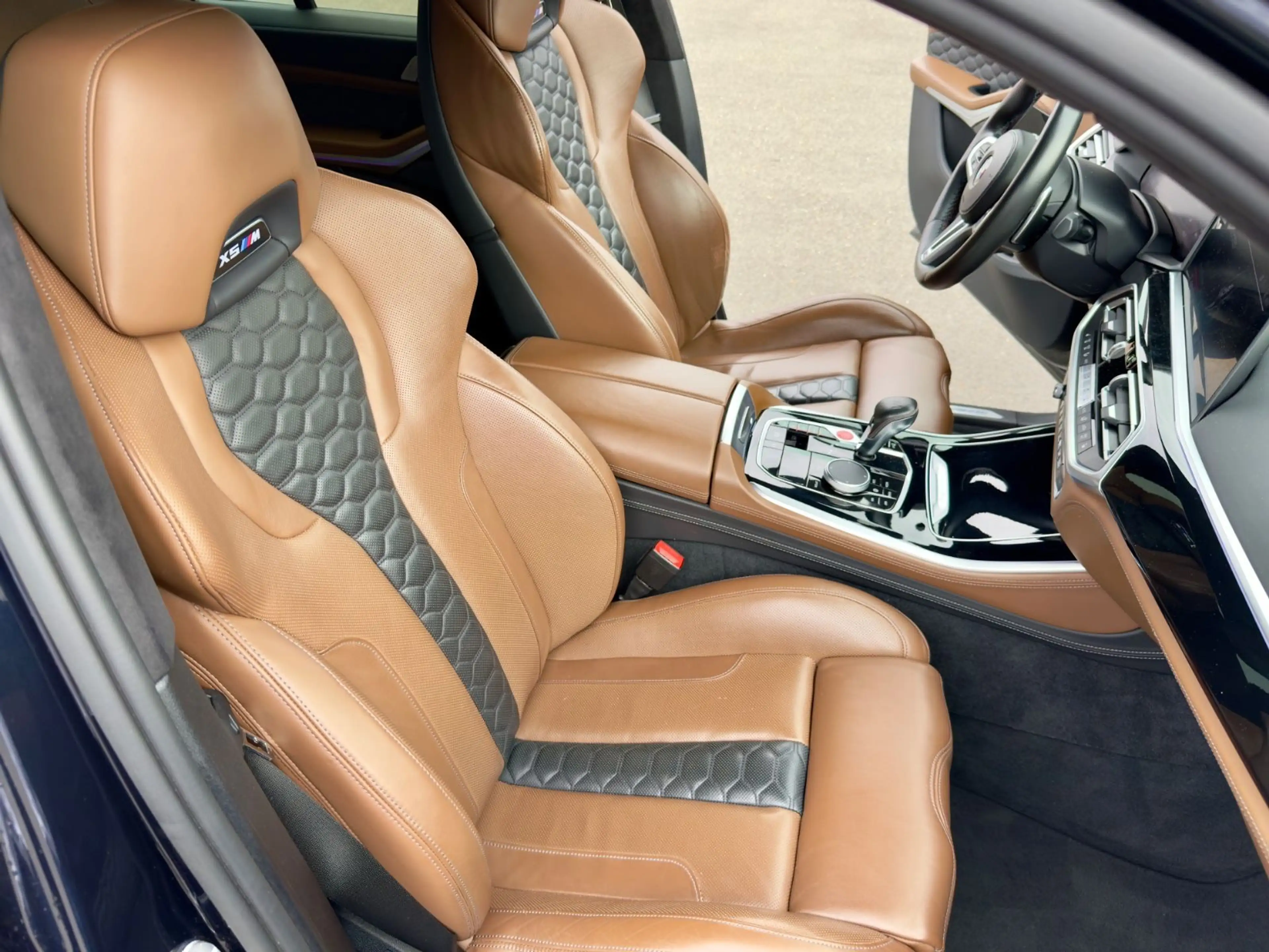 BMW X5 M — photo 12