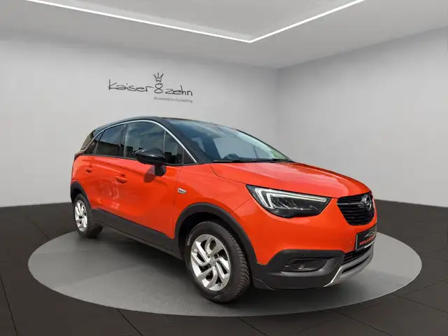 Opel Crossland X view 3