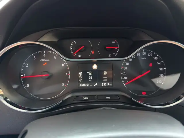 Opel Crossland X view 24