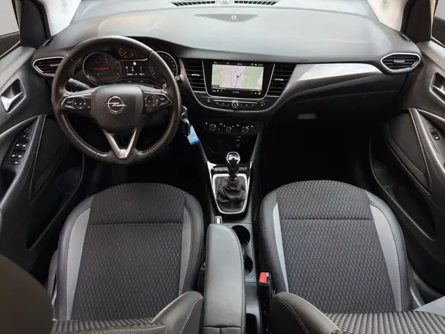 Opel Crossland X view 11