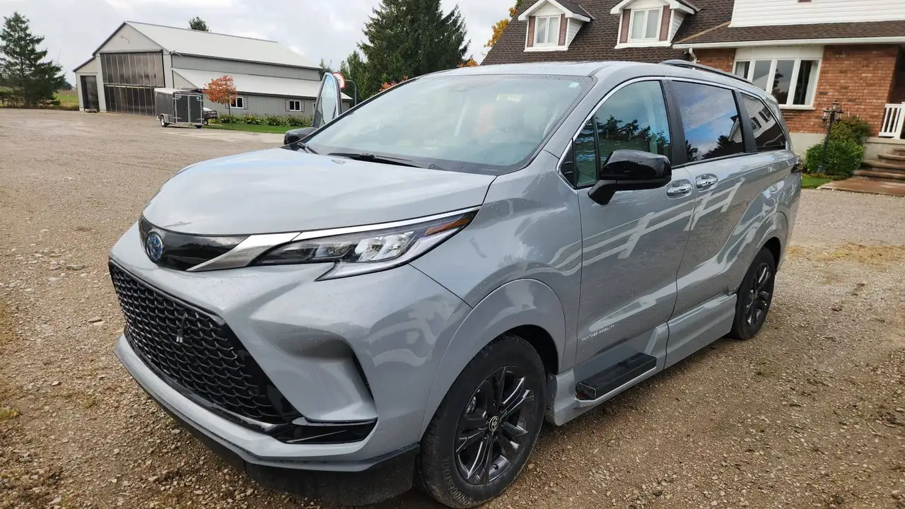 2024 Toyota Sienna