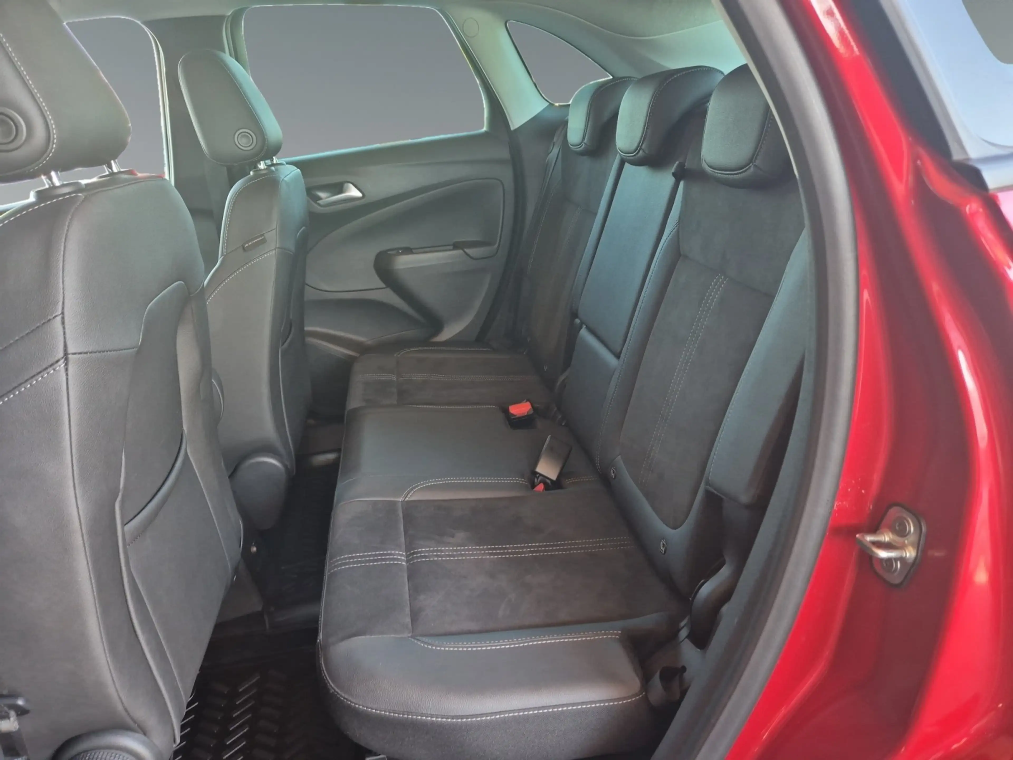 Opel Crossland 1.2 Turbo Ultimate *NAVI*SHZ*RFK*PDC*LM — photo 14