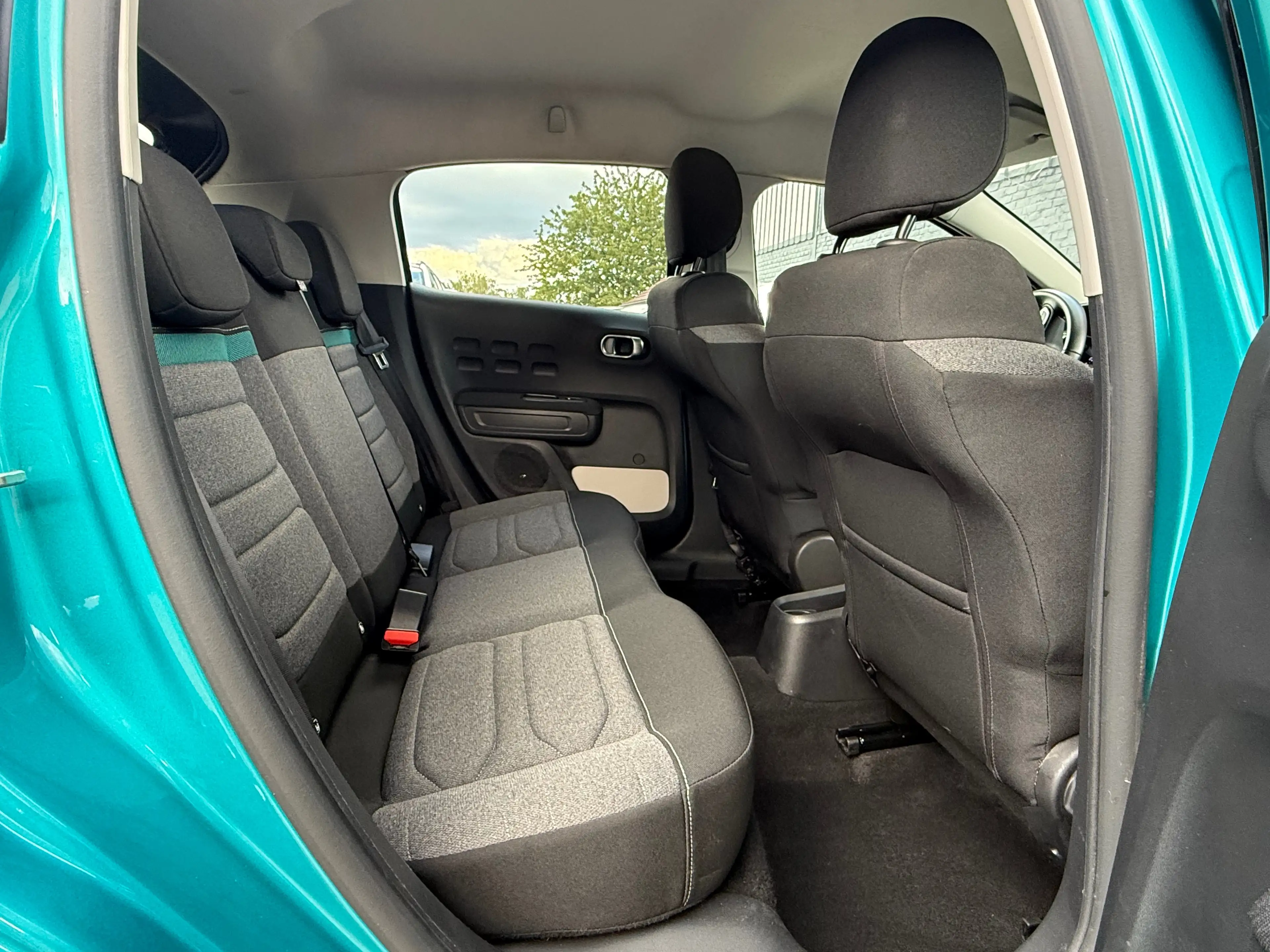 Citroen C3 C3 1.2i Feel Edition /CarPlay/Navi/Led/Pdc/Facelift/Garantie/ — photo 11