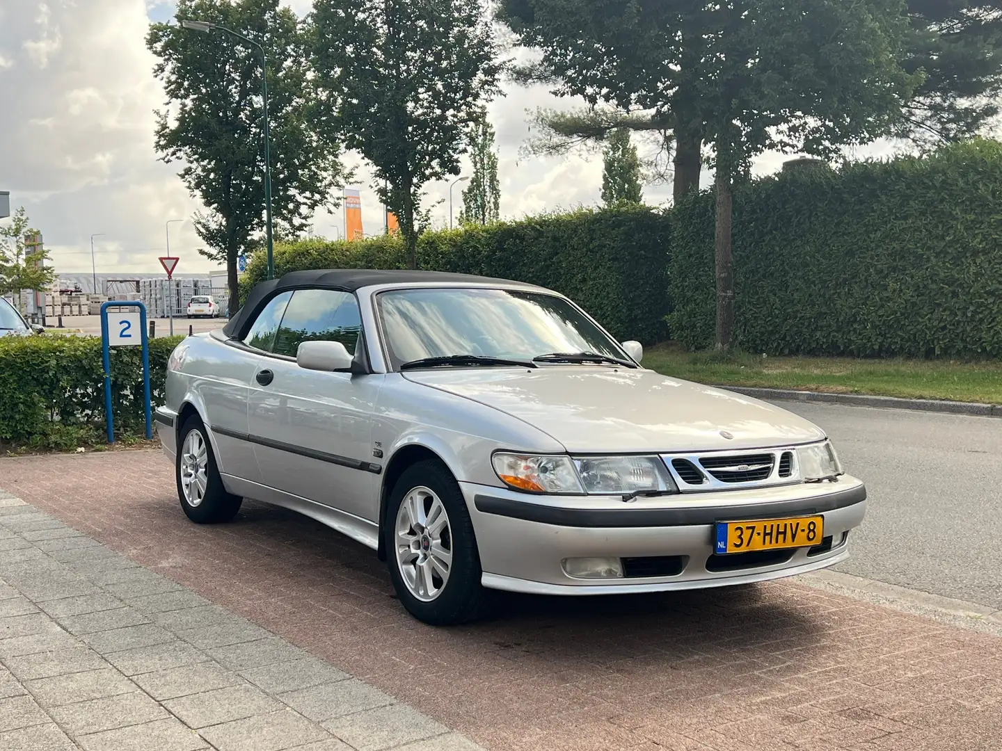Saab 9-3 Cabrio 2.0 Turbo Aero *Youngtimer met karakter! Grau - 1