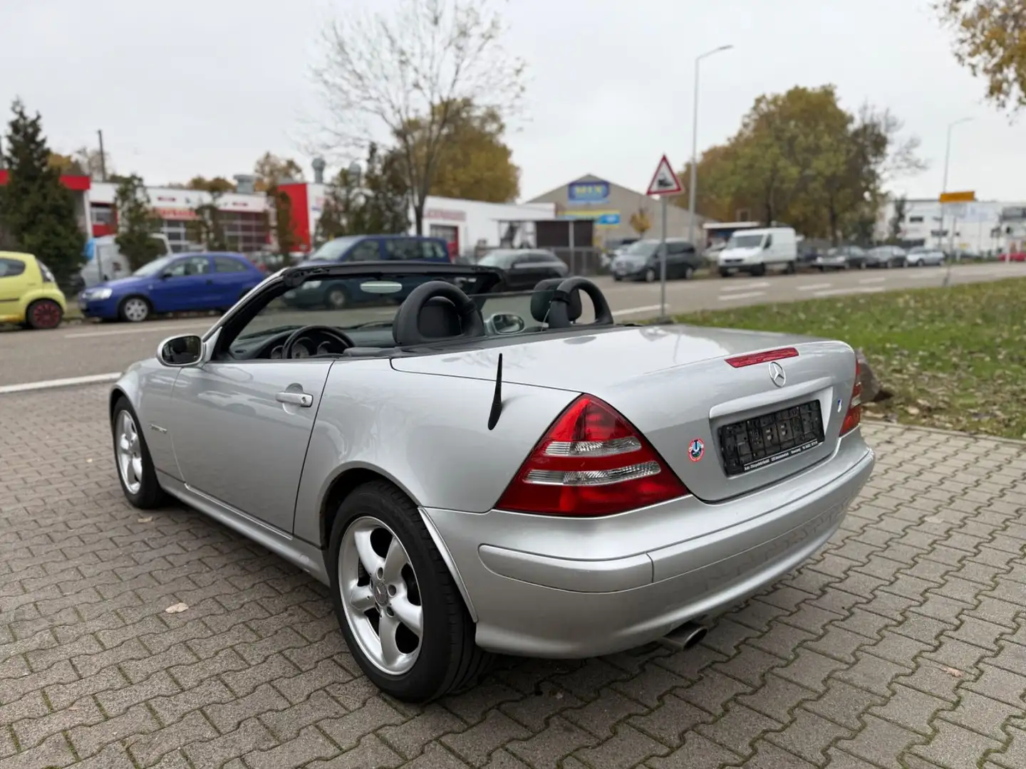 Mercedes-Benz SLK 230 KOMPRESSOR/CABRIO/KLIMA/SHZ/ Grau - 2