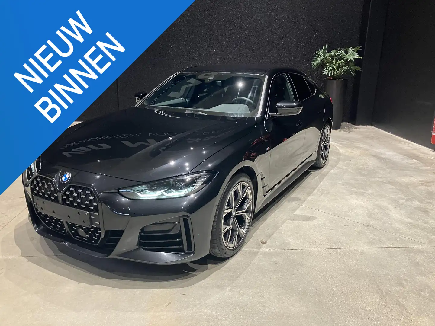 BMW 420 4-serie Gran Coupé 420i (135 kW) M PACK | NAVI | C Zwart - 1