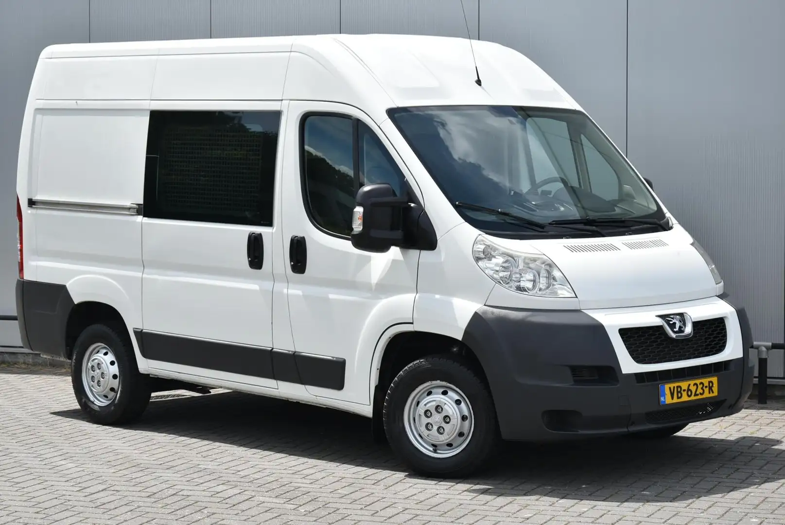 Peugeot Boxer 2.2 HDI L1H2 Airco Cruise Parrot Treeplank PDC Blanc - 1