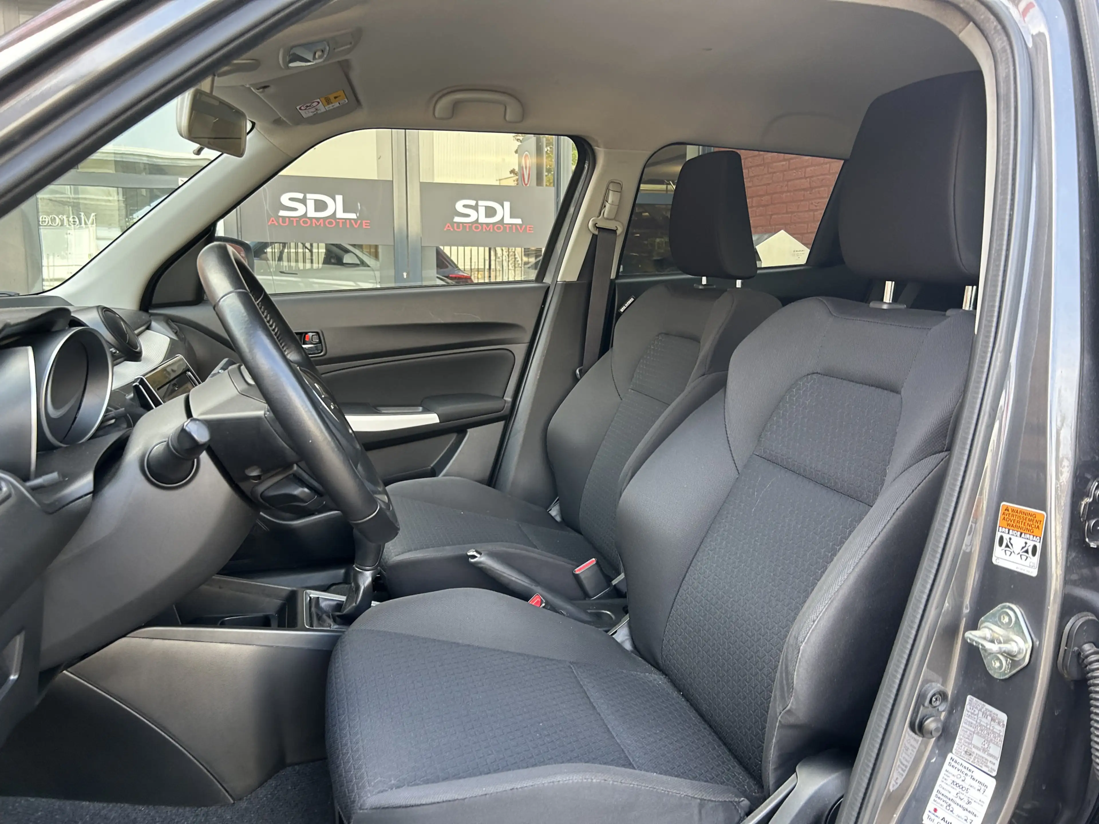 Suzuki Swift 1.2 Style Smart Hybrid // DODEHOEK // ADAPT. CRUIS — photo 9