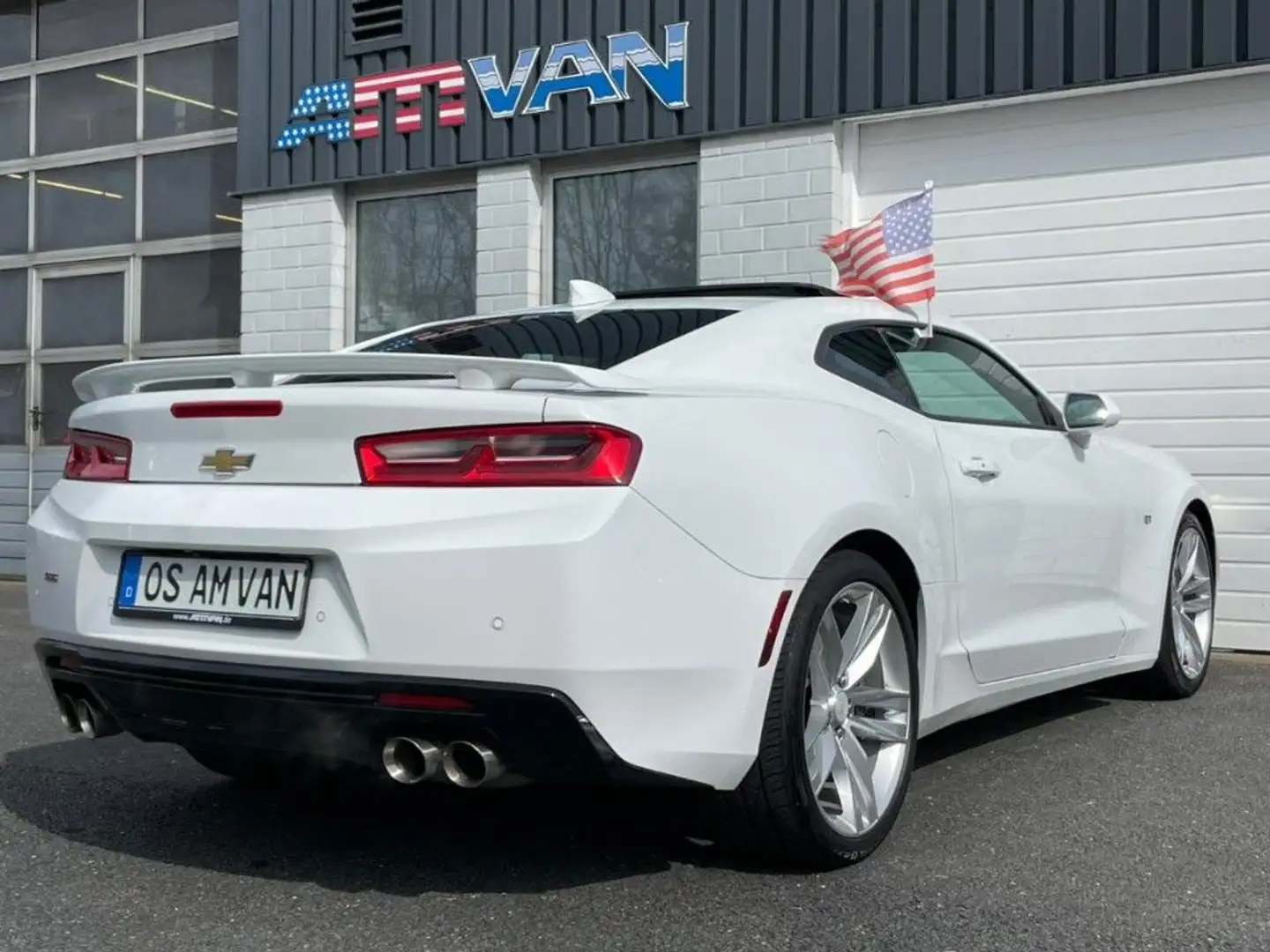 Chevrolet Camaro 6.2 SS LT3 Leder belüft. Sitze Schiebed. Weiß - 2