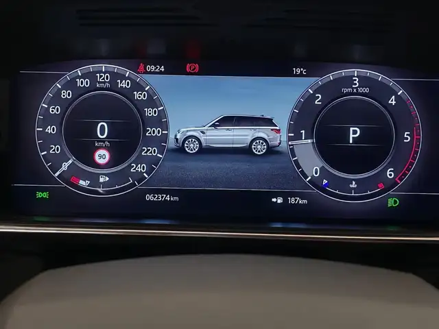 Land Rover Range Rover Sport view 18