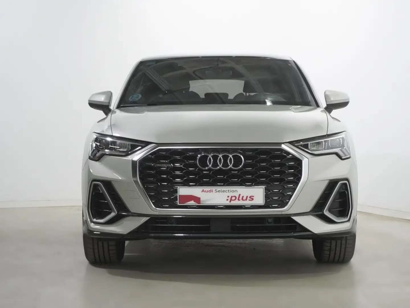 Audi Q3 Sportback 35 TDI S line quattro S tronic Gris - 2
