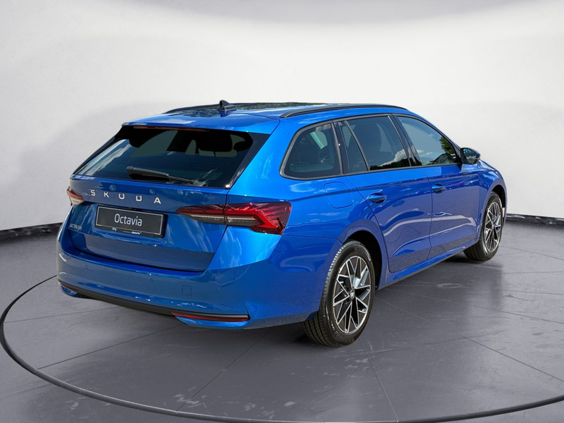 Skoda Octavia Combi Balance 1,5 TSI mHEV  7-Gang-DSG — photo 6