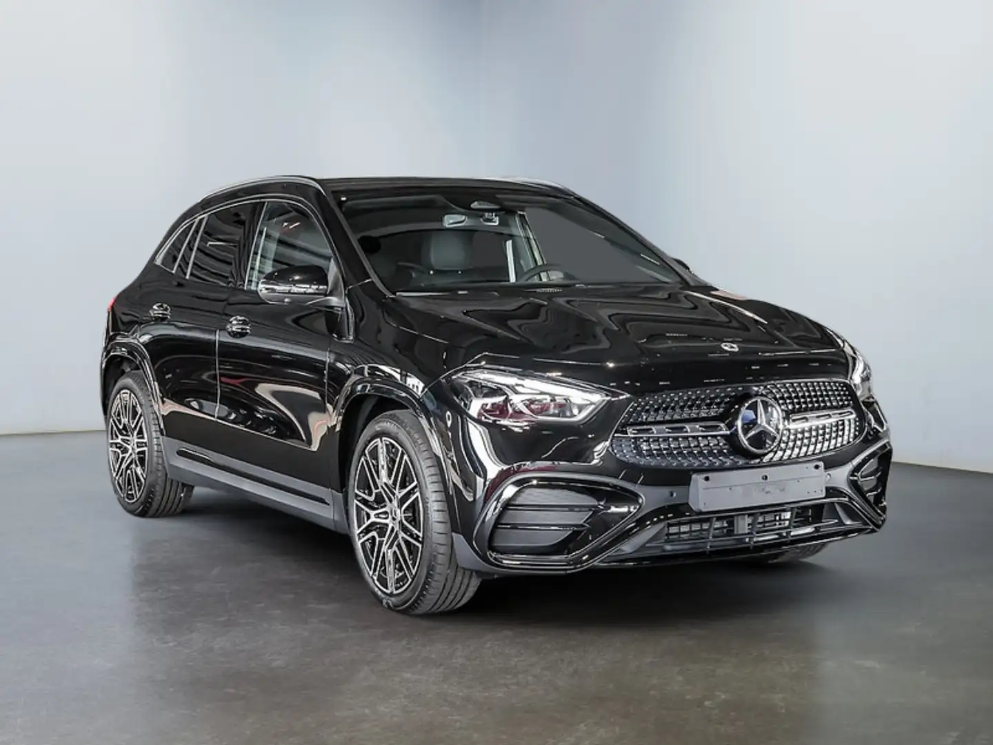 Mercedes-Benz GLA 180 AMG NIGHT SPUR DISTR AHK 360 PDC SHZ Schwarz - 2
