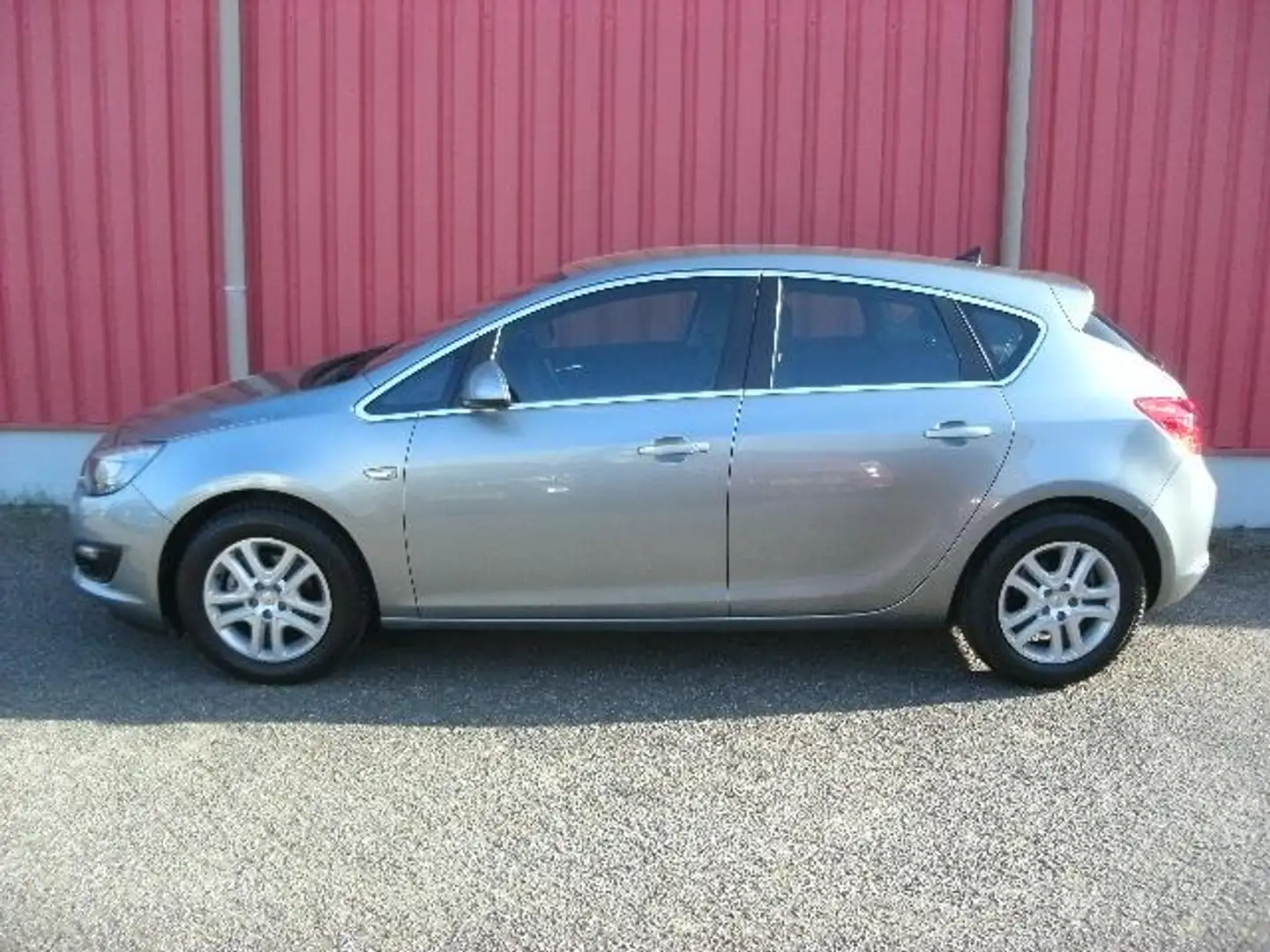 Opel Astra 1.4 Turbo Edition / Airco / Navi Gris - 2
