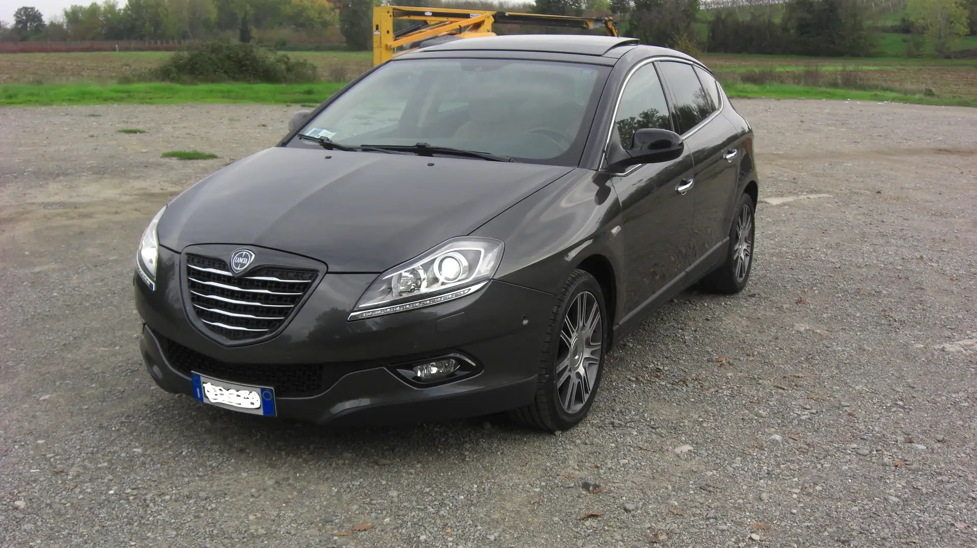 Lancia Delta Delta 2.0 mjt Executive 165cv dpf Grigio - 2