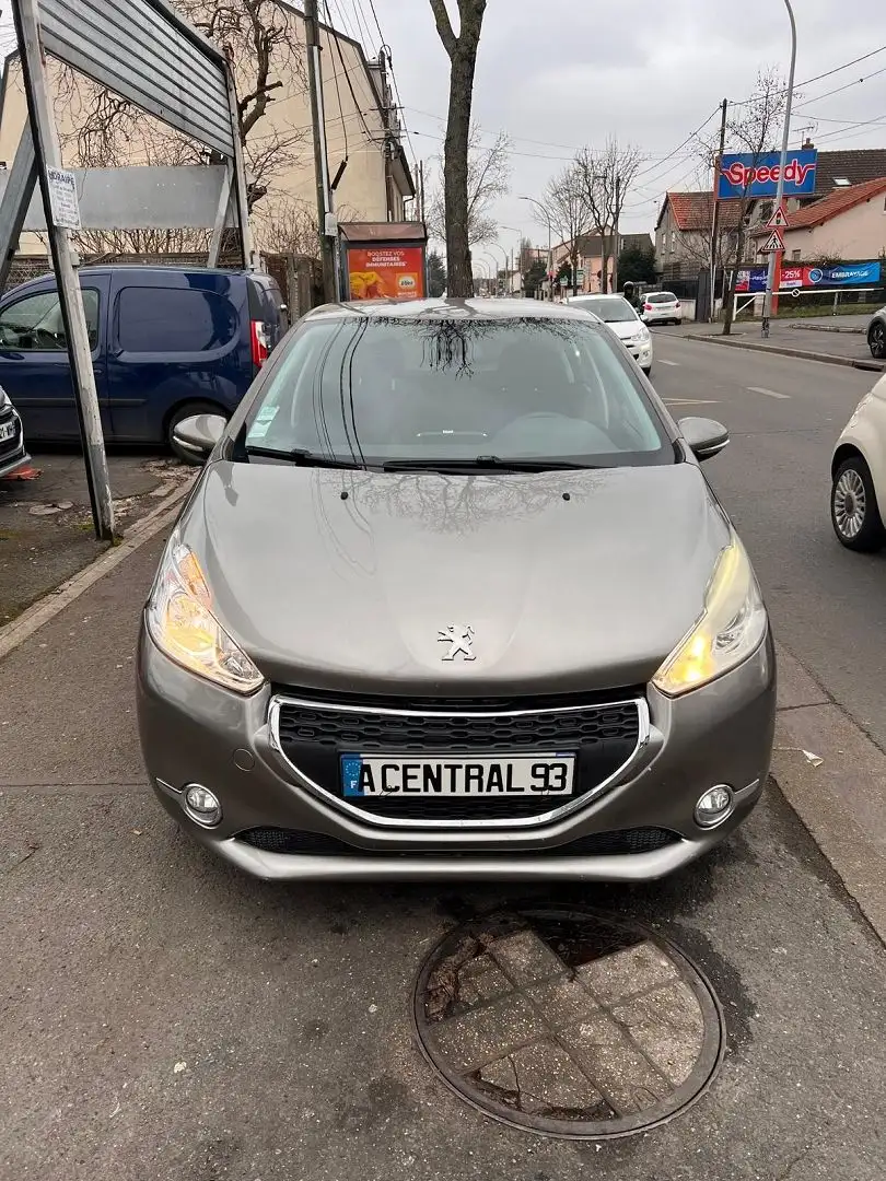 Peugeot 208 1.6 E-HDI FAP ALLURE 5P Brun - 1