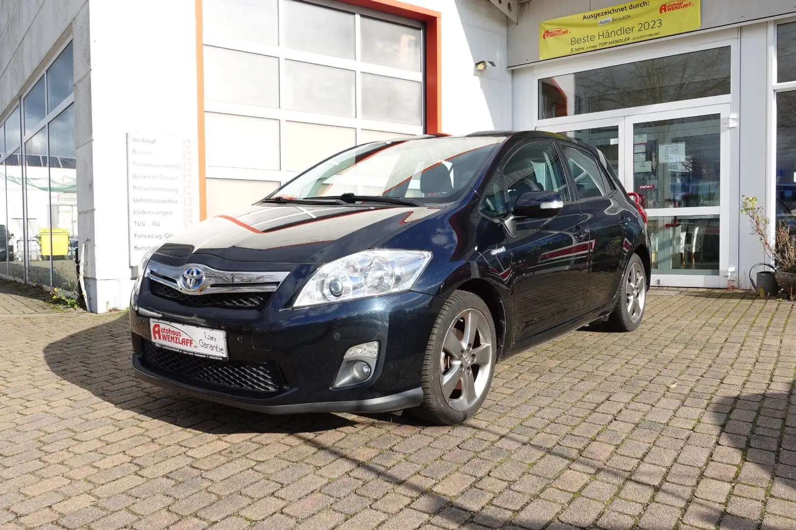 Toyota Auris 1,8l Hybrid Travel 1 Jahr Garantie Blau - 1