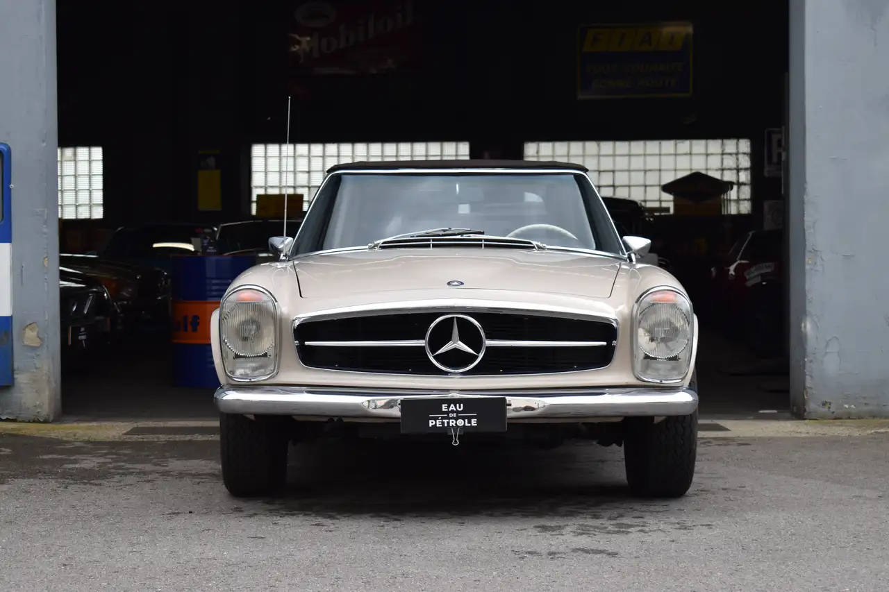 Mercedes-Benz SL 280 Pagode, foto 3