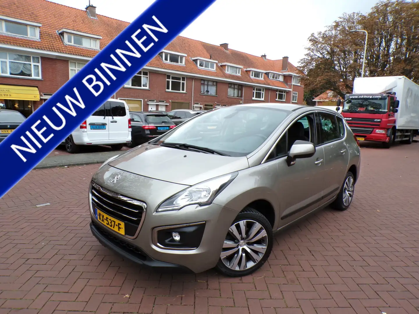 Peugeot 3008 1.2 PureTech Active n.a.p aanwezig 2e eigenaar Grijs - 1
