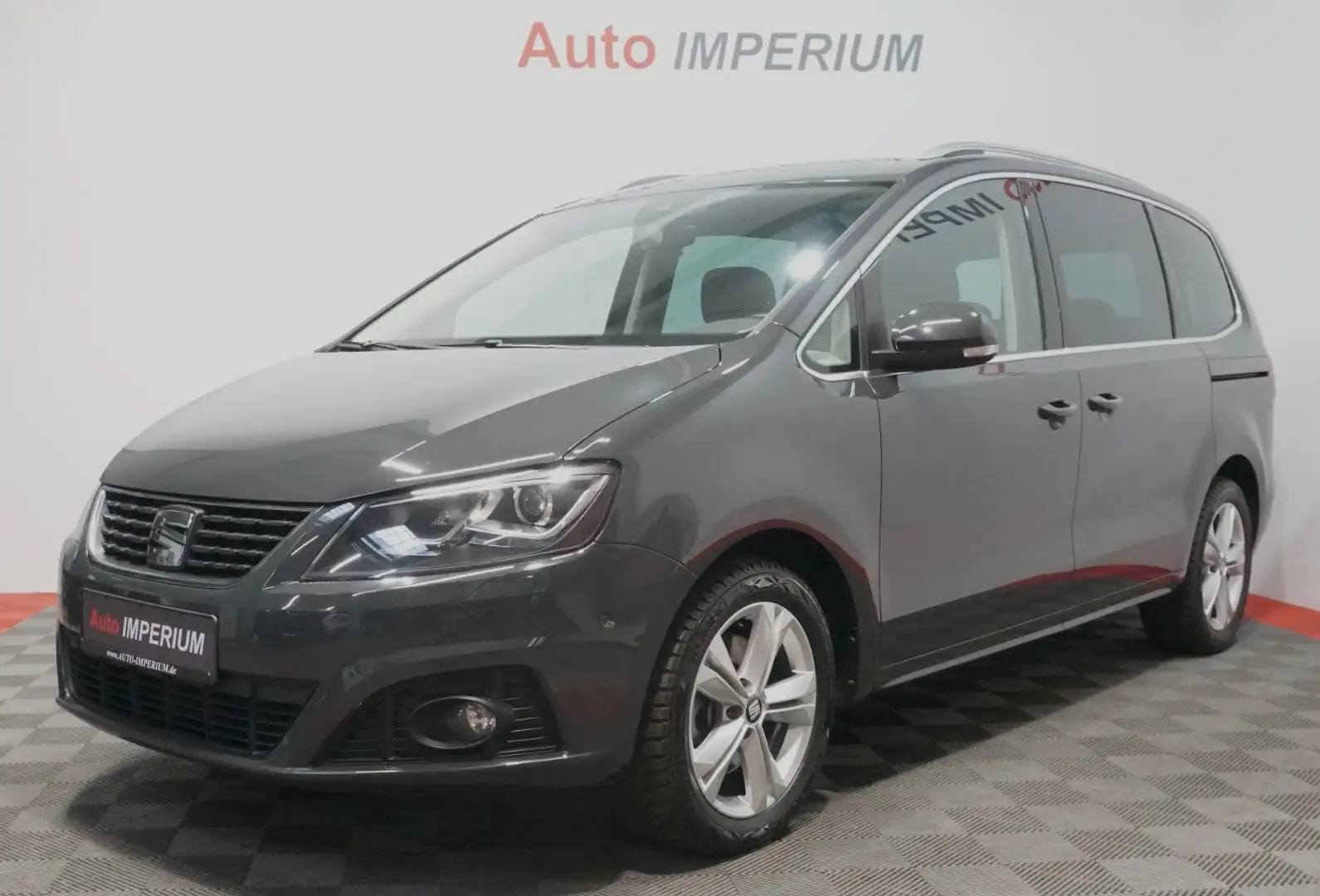 SEAT Alhambra Xcellence 1.4 TSI *7 SITZER*KAMERA*DCC* Grau - 1