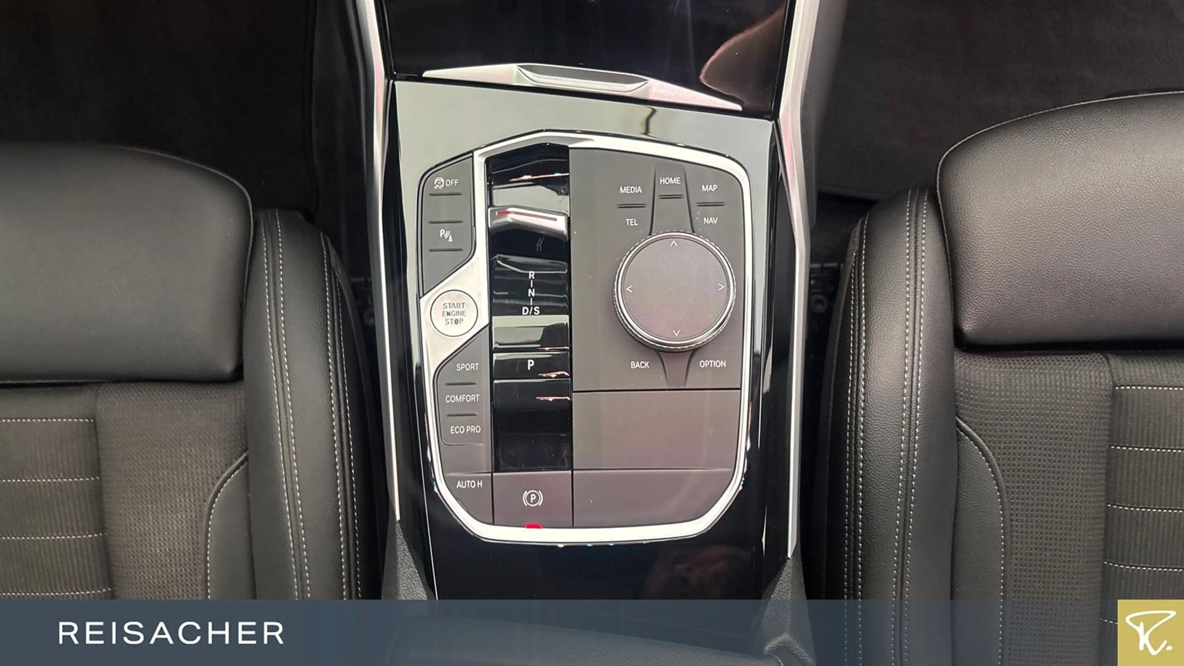 BMW 320 d A Tou SAG LCPro adaptLED HUD ACC WideScreen — photo 11