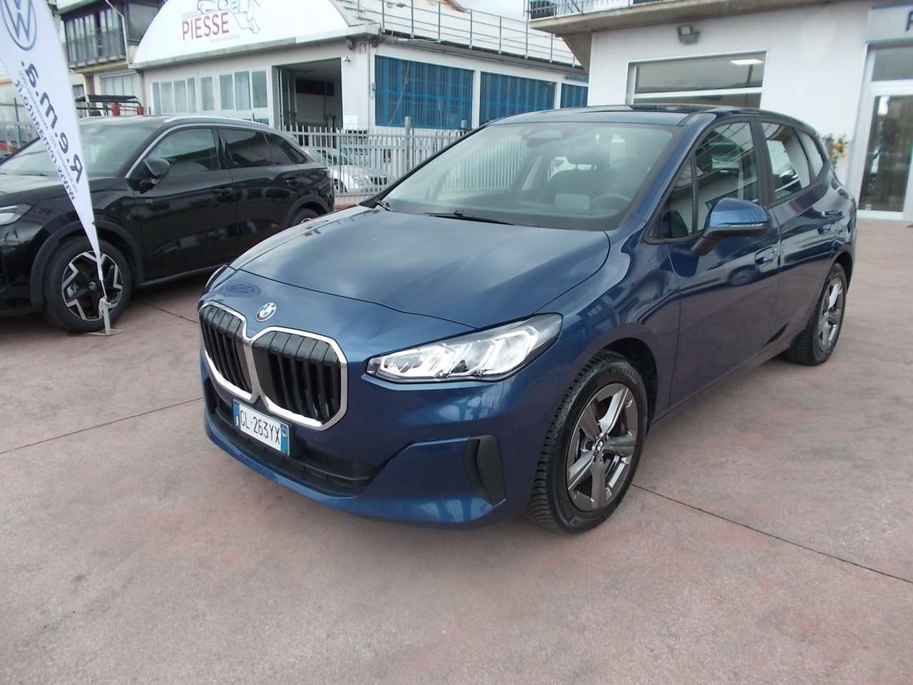 BMW 223 223d Active Tourer mhev 48V xdrive auto