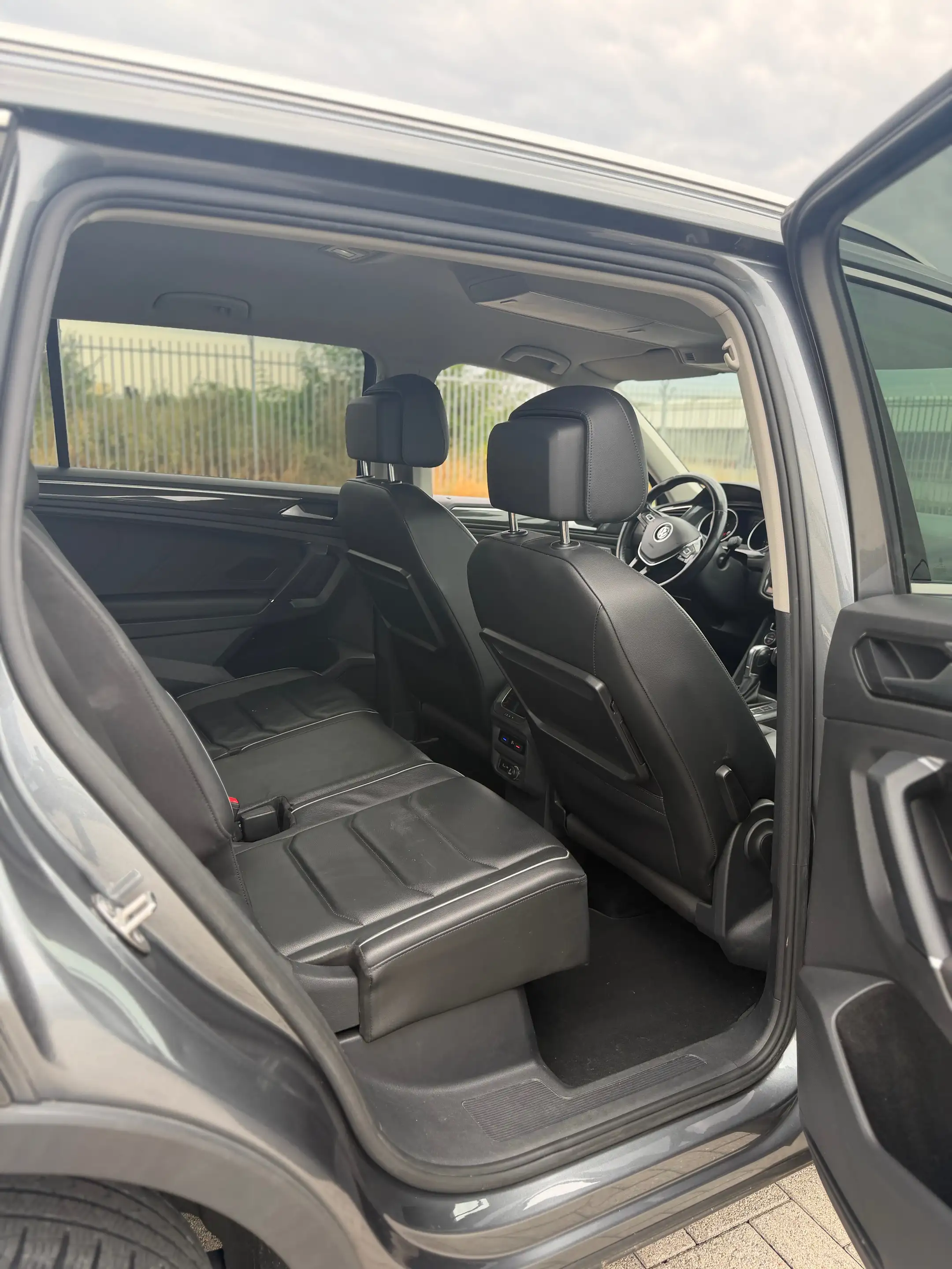 Volkswagen Tiguan Allspace Tiguan Allspace 2.0 TDi SCR 4Motion Comfortline DSG (EU6.2) — photo 7