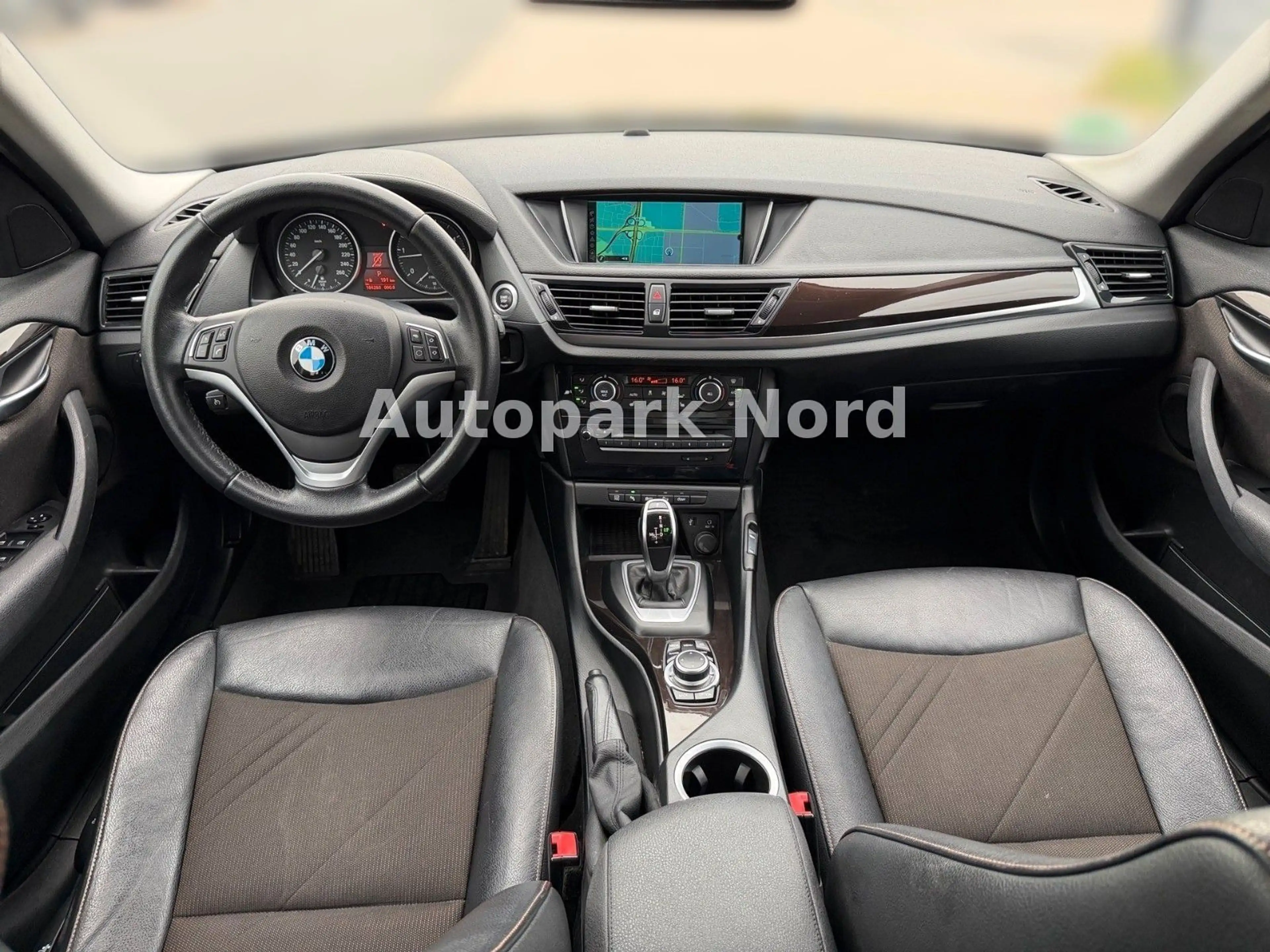 BMW X1 xDrive 18d Aut./XENON/SHZ/TEMP/NAVI/PDC — photo 9