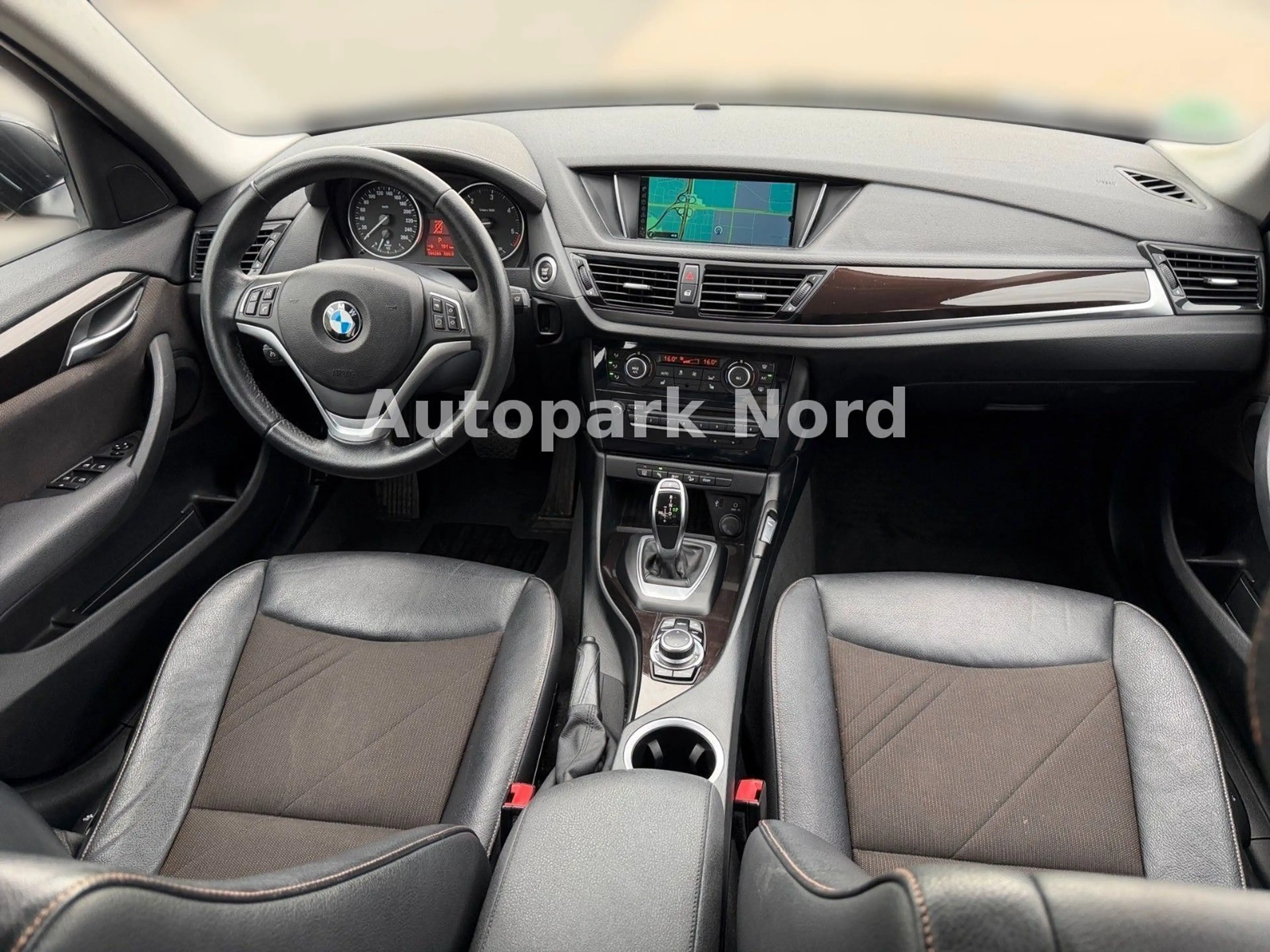 BMW X1 xDrive 18d Aut./XENON/SHZ/TEMP/NAVI/PDC — photo 12