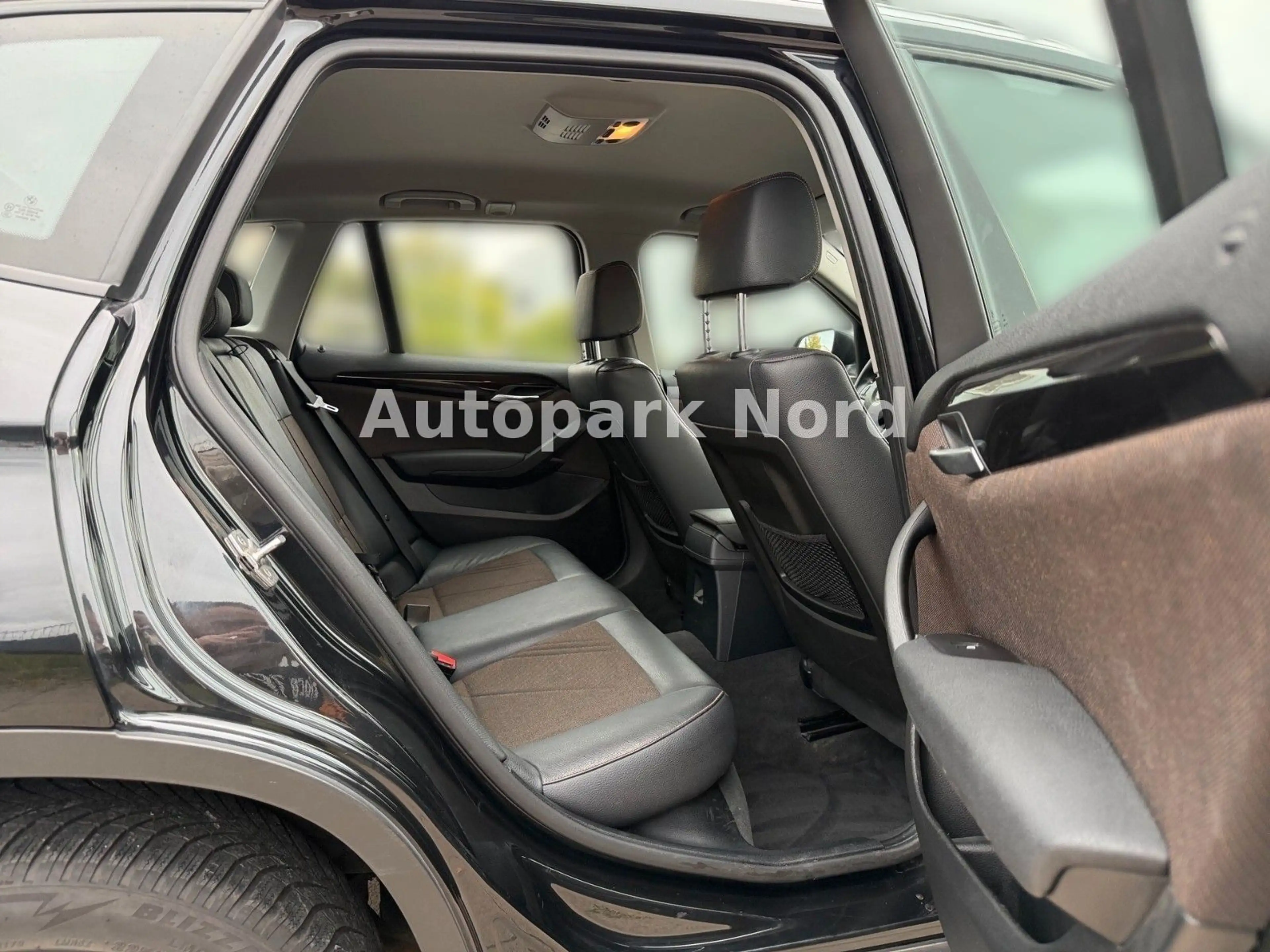 BMW X1 xDrive 18d Aut./XENON/SHZ/TEMP/NAVI/PDC — photo 14