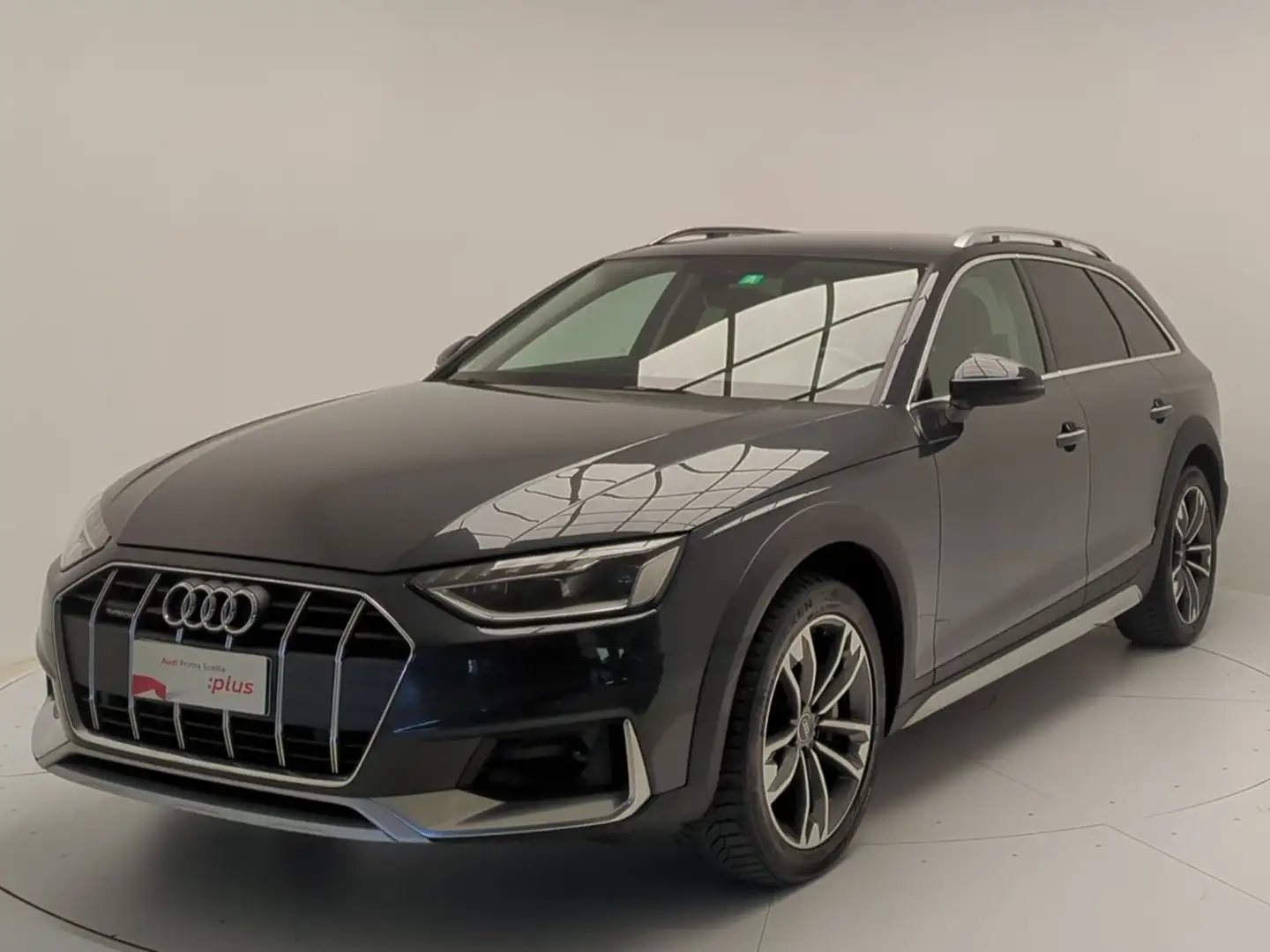 Audi A4 allroad 40 TDI 204 CV S tronic Business Evolution Gris - 2