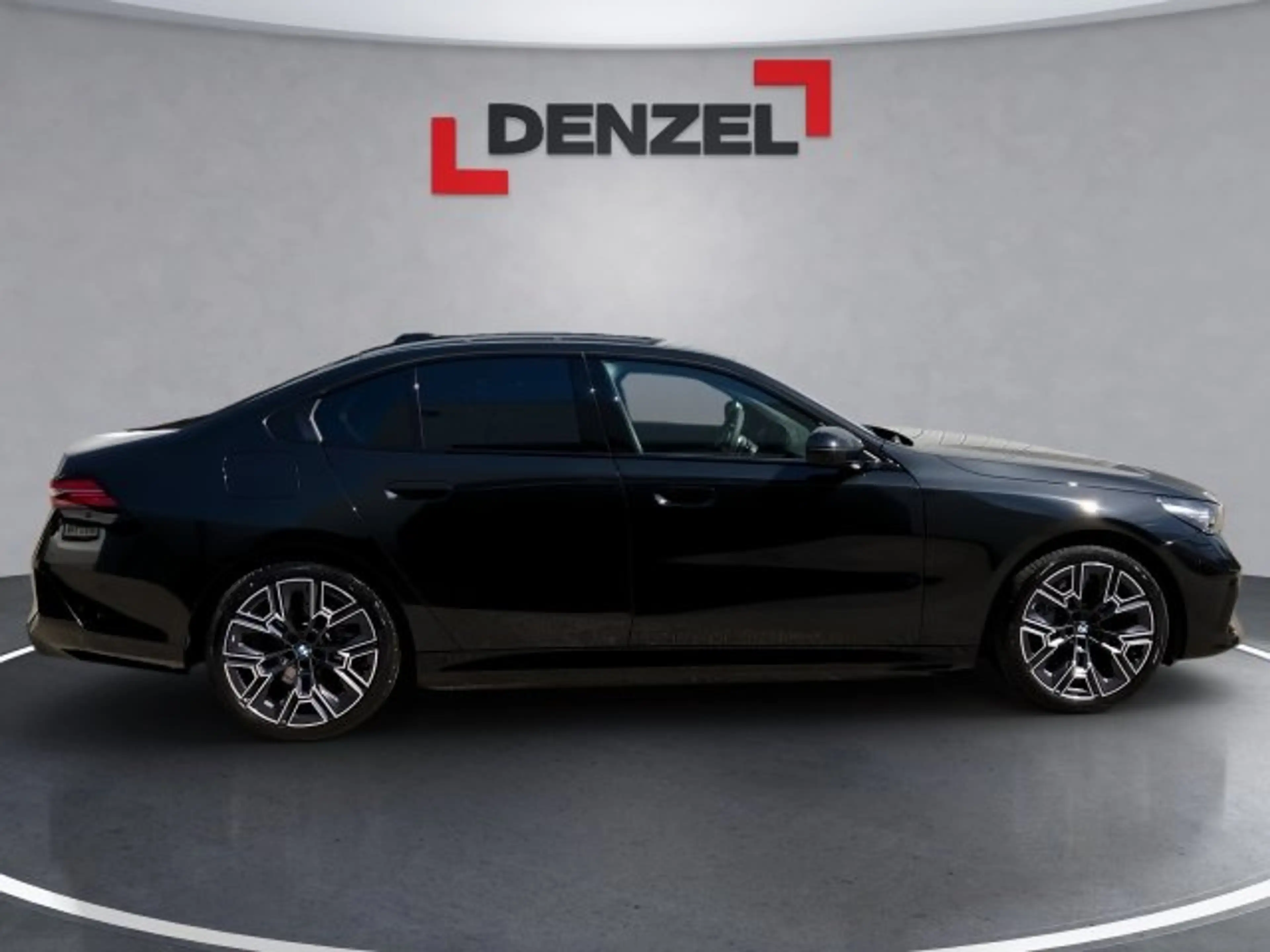 BMW 550 e xDrive Limousine G60 XB1 — photo 5