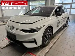 Volkswagen ID.7 Tourer Pro *20Zoll*Int./Ext. Paket*AHK*360*Massage*