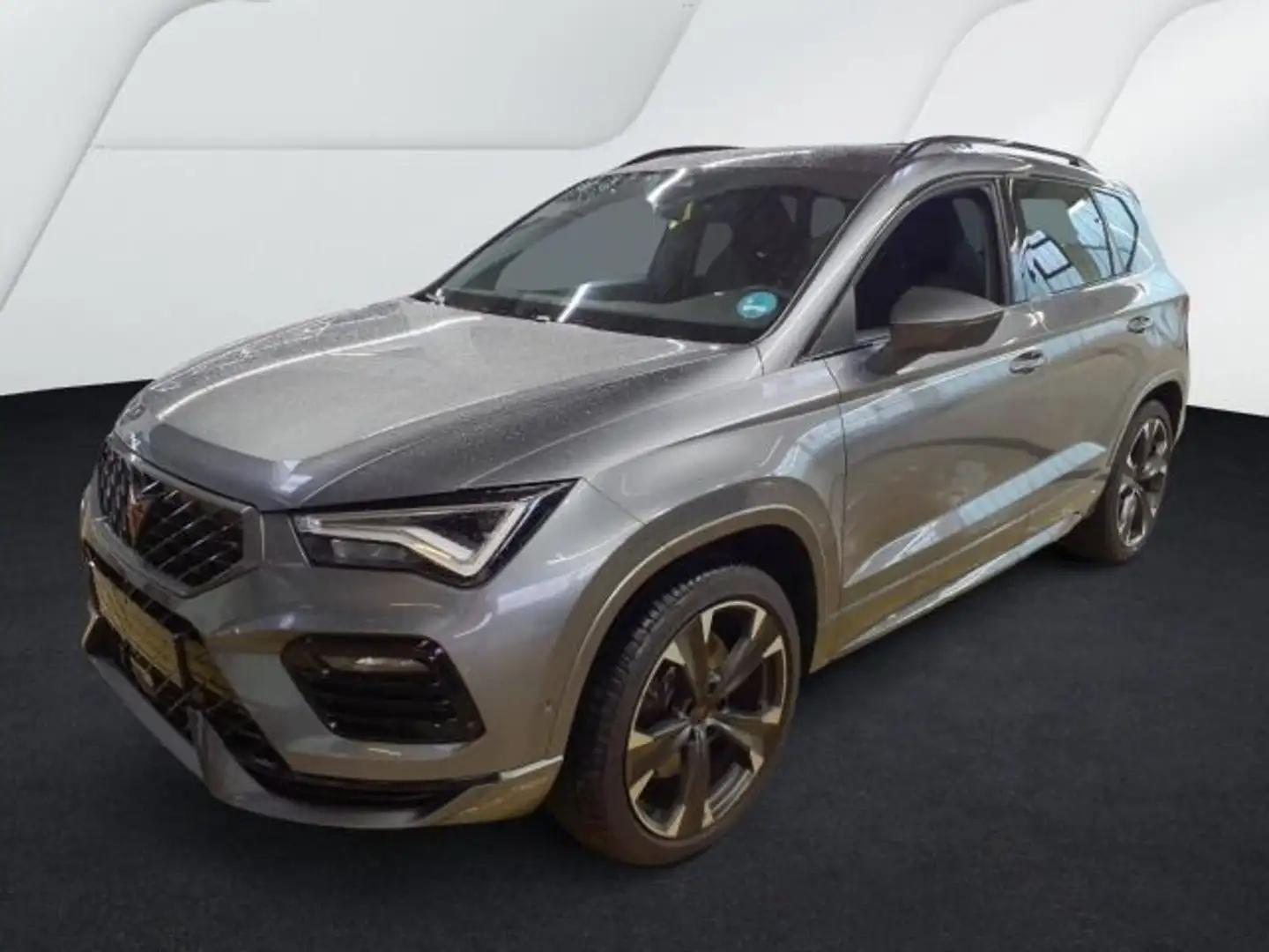 CUPRA Ateca 2.0 TSI DSG 4D VZ LM19 PANO AHK SUPERSPORT Grau - 2