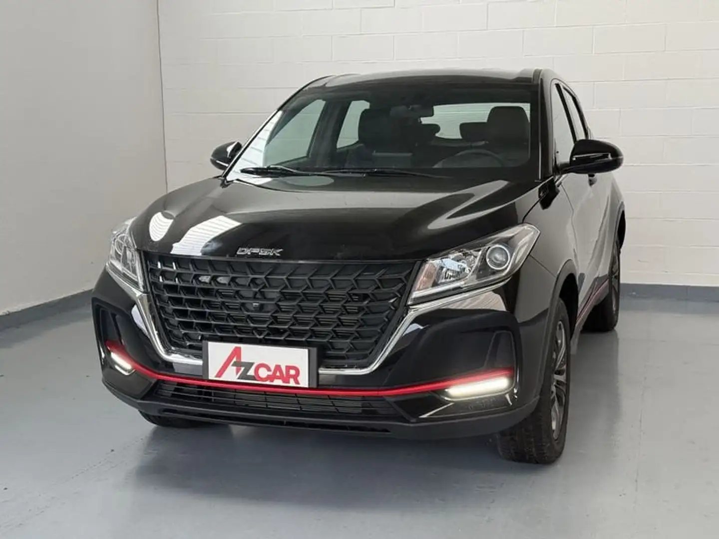 DFSK Glory 580 1.5 Standard Nero - 1