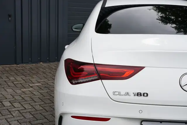 Mercedes-Benz CLA view 11