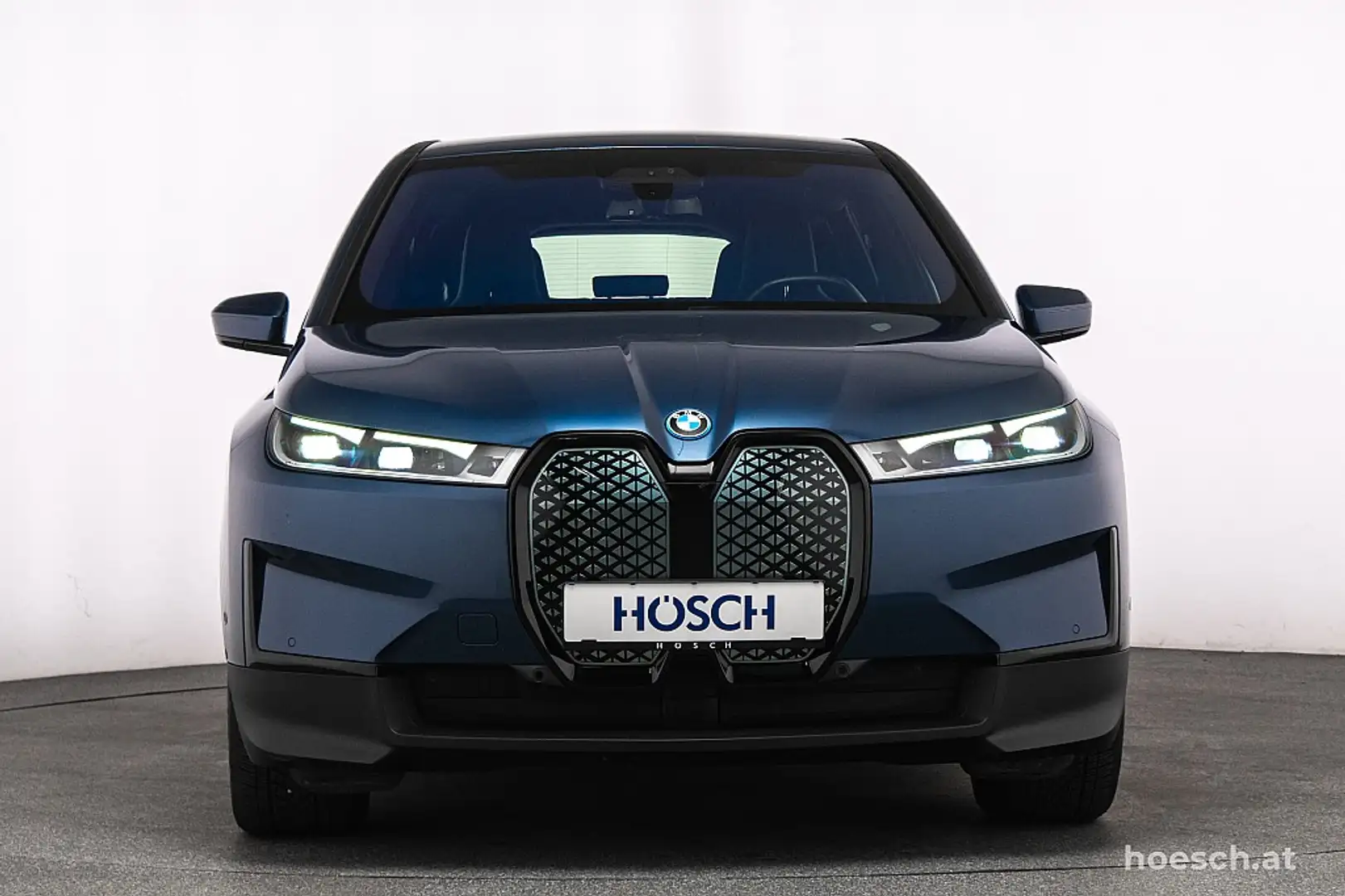BMW iX xDrive40 SPORT 22er LASER LUFT H&K AHK -52% Blau - 2